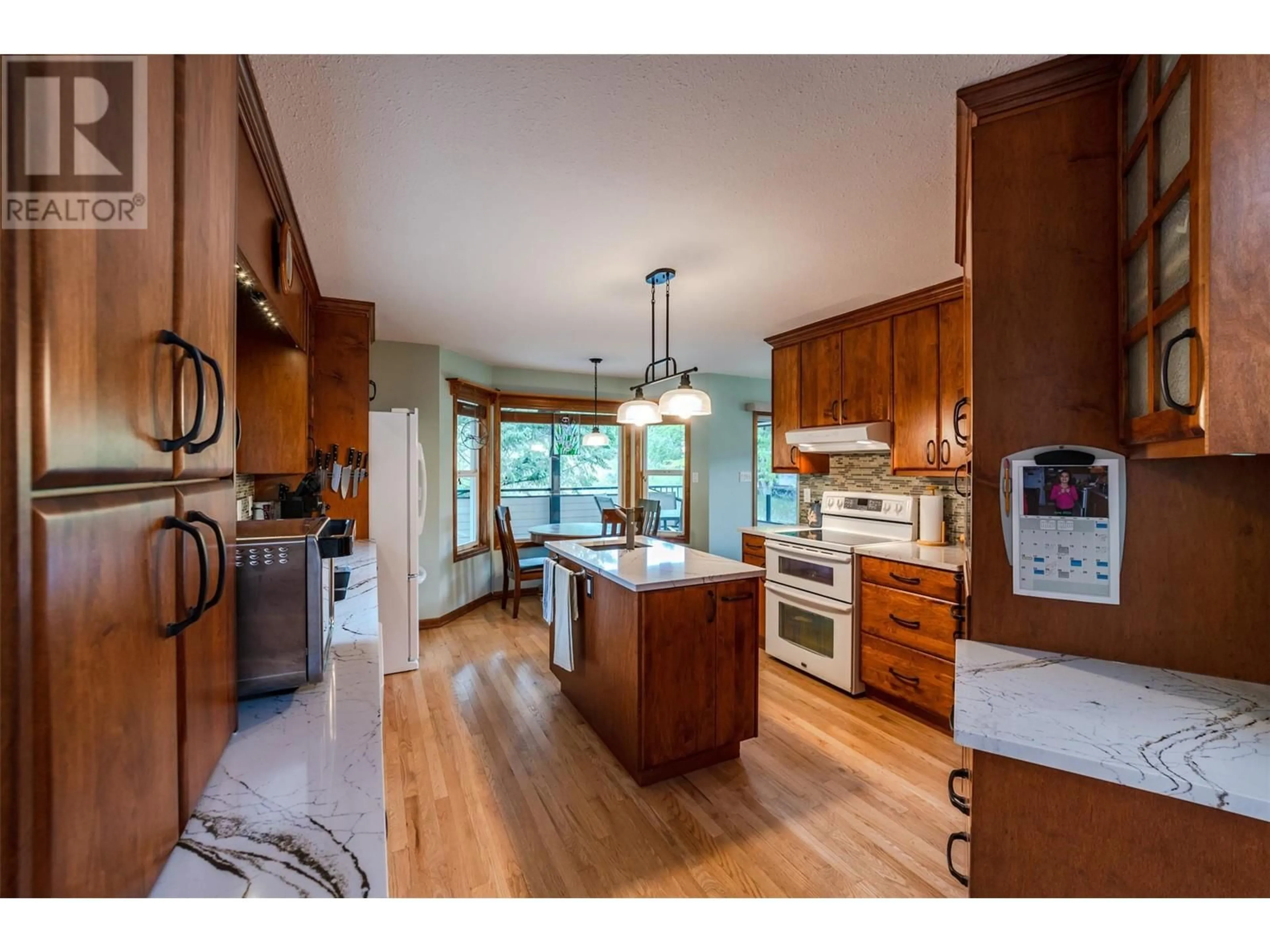 Open concept kitchen, unknown for 331 EASTSIDE ROAD, Okanagan Falls British Columbia V0H1R5