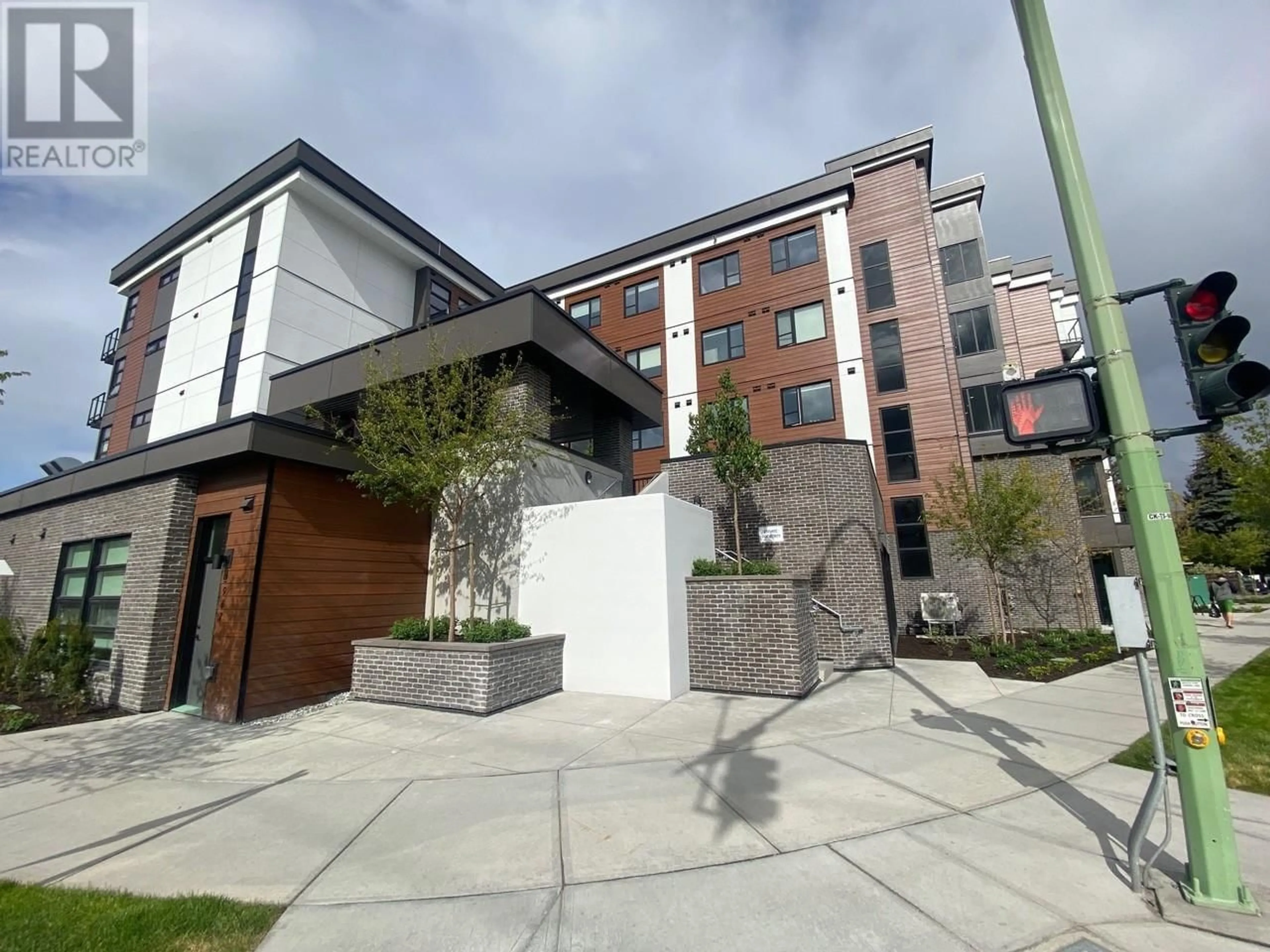 Unknown for 416 - 720 KLO ROAD, Kelowna British Columbia V1Y0M9