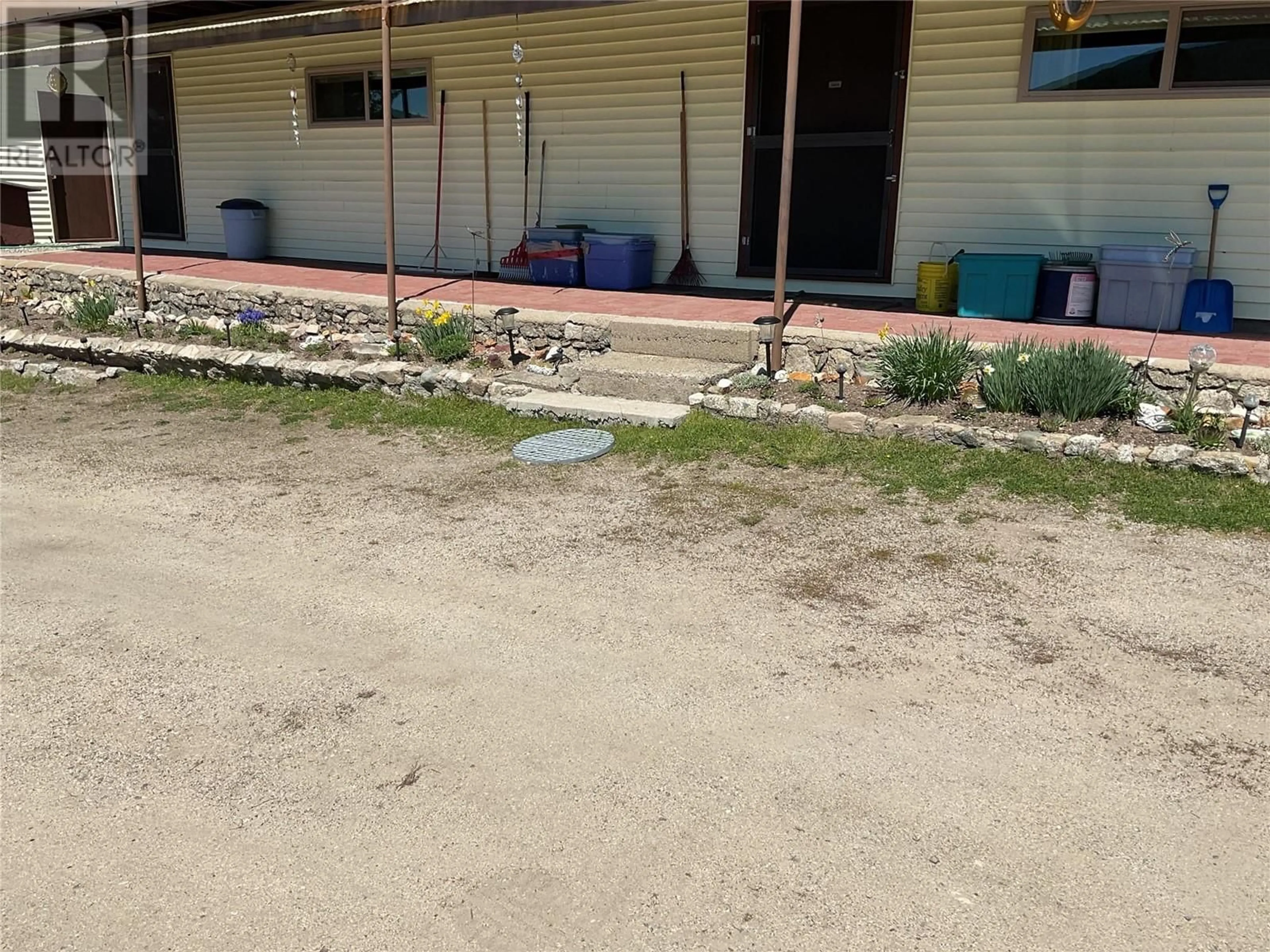 Patio, street for 4158 PRINCETON SUMMERLAND ROAD, Princeton British Columbia V0X1W0