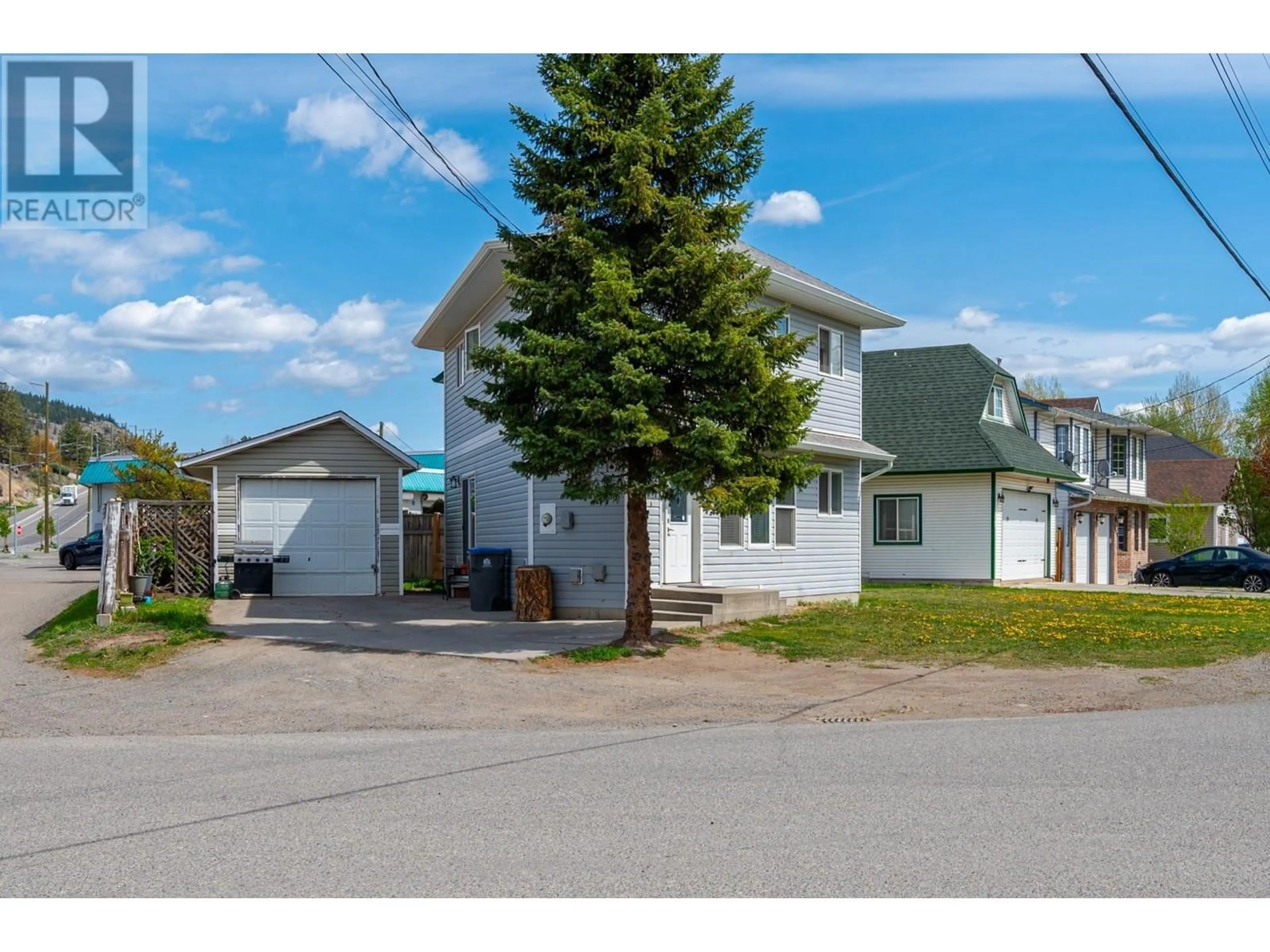 A pic from outside/outdoor area/front of a property/back of a property/a pic from drone, street for 2101 BLACKWELL AVENUE, Merritt British Columbia V1K1B8