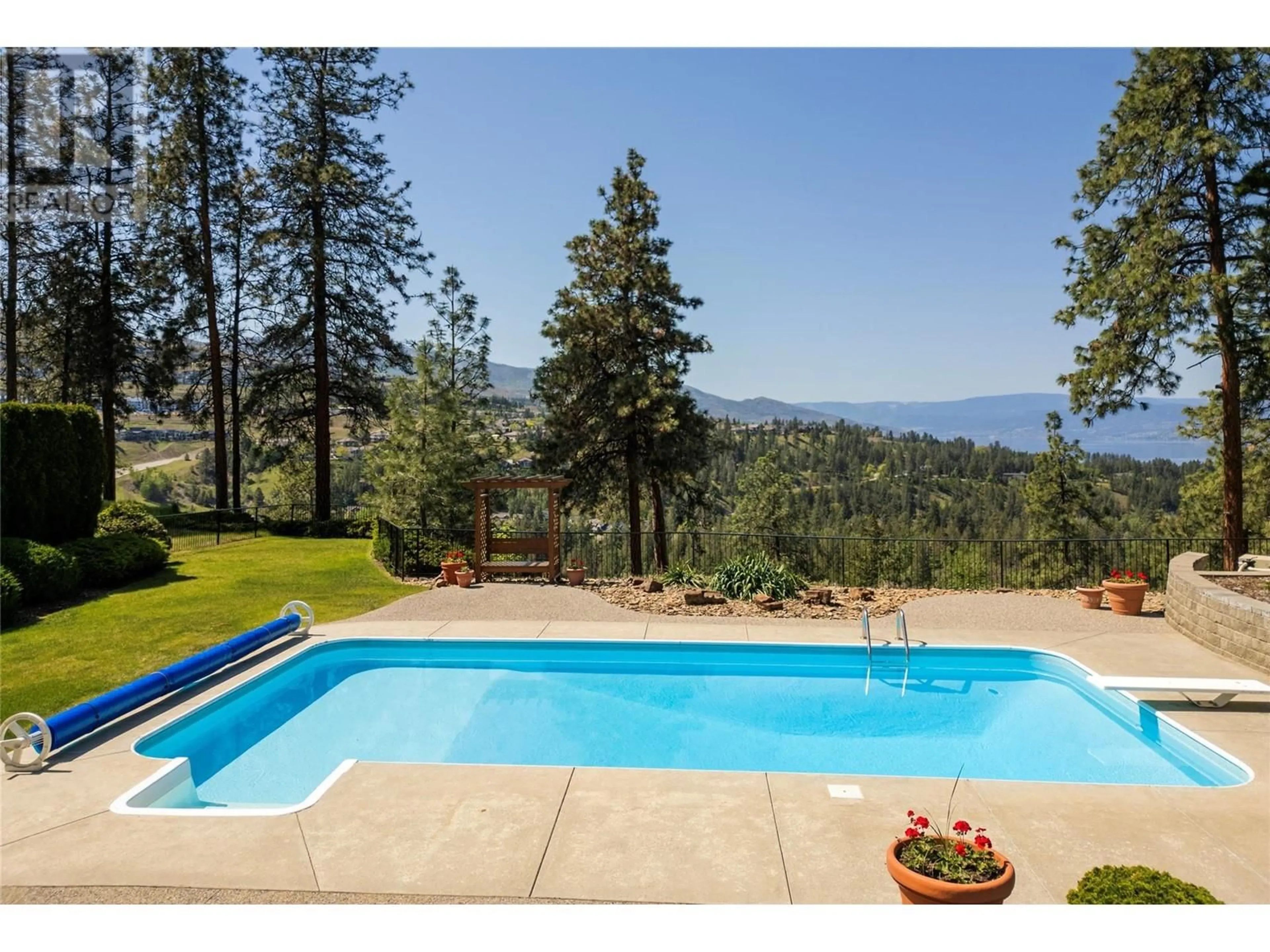 Pool for 4684 WESTRIDGE DRIVE, Kelowna British Columbia V1W3A8