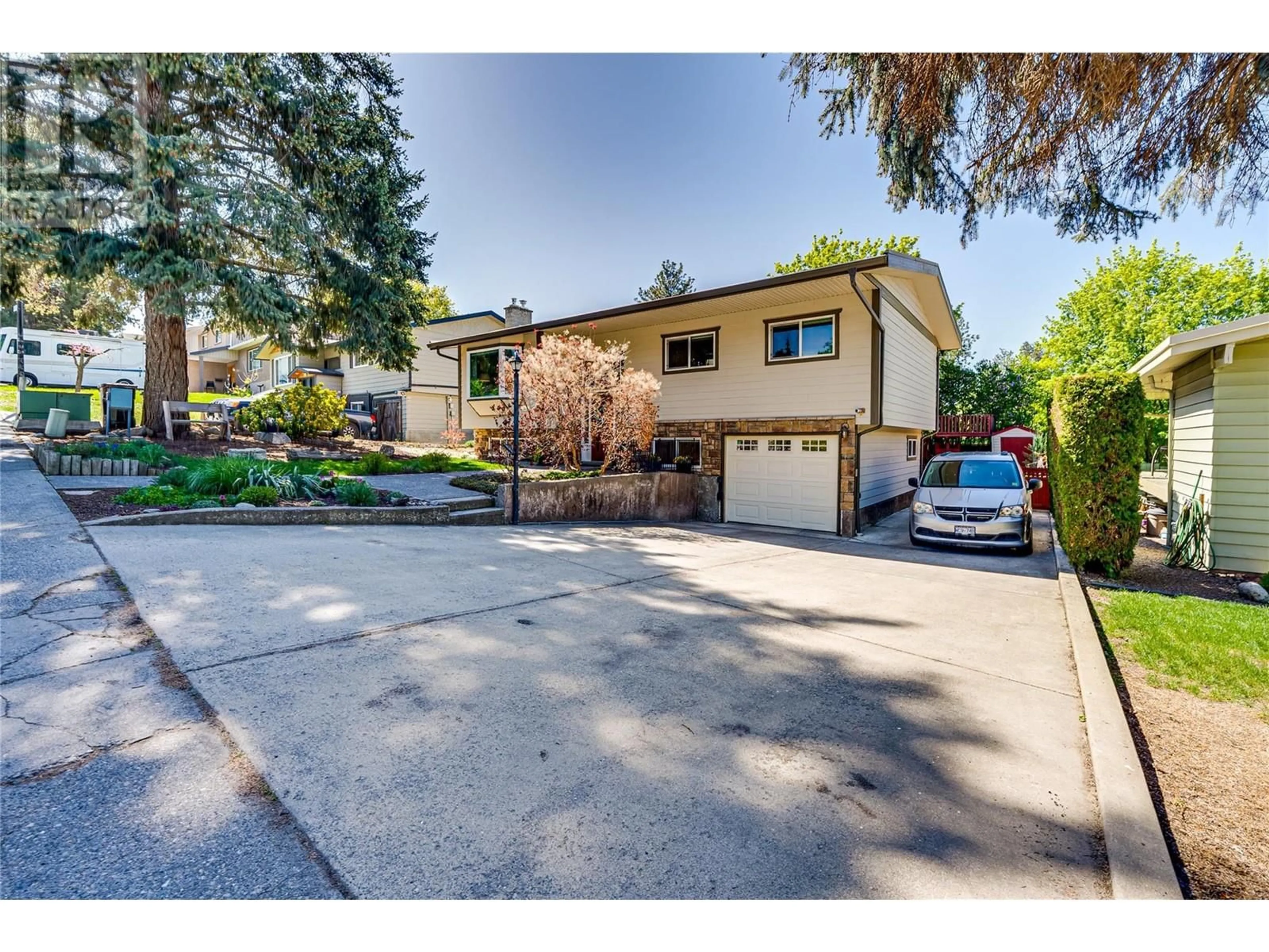 Unknown for 3908 17 STREET, Vernon British Columbia V1T8A4