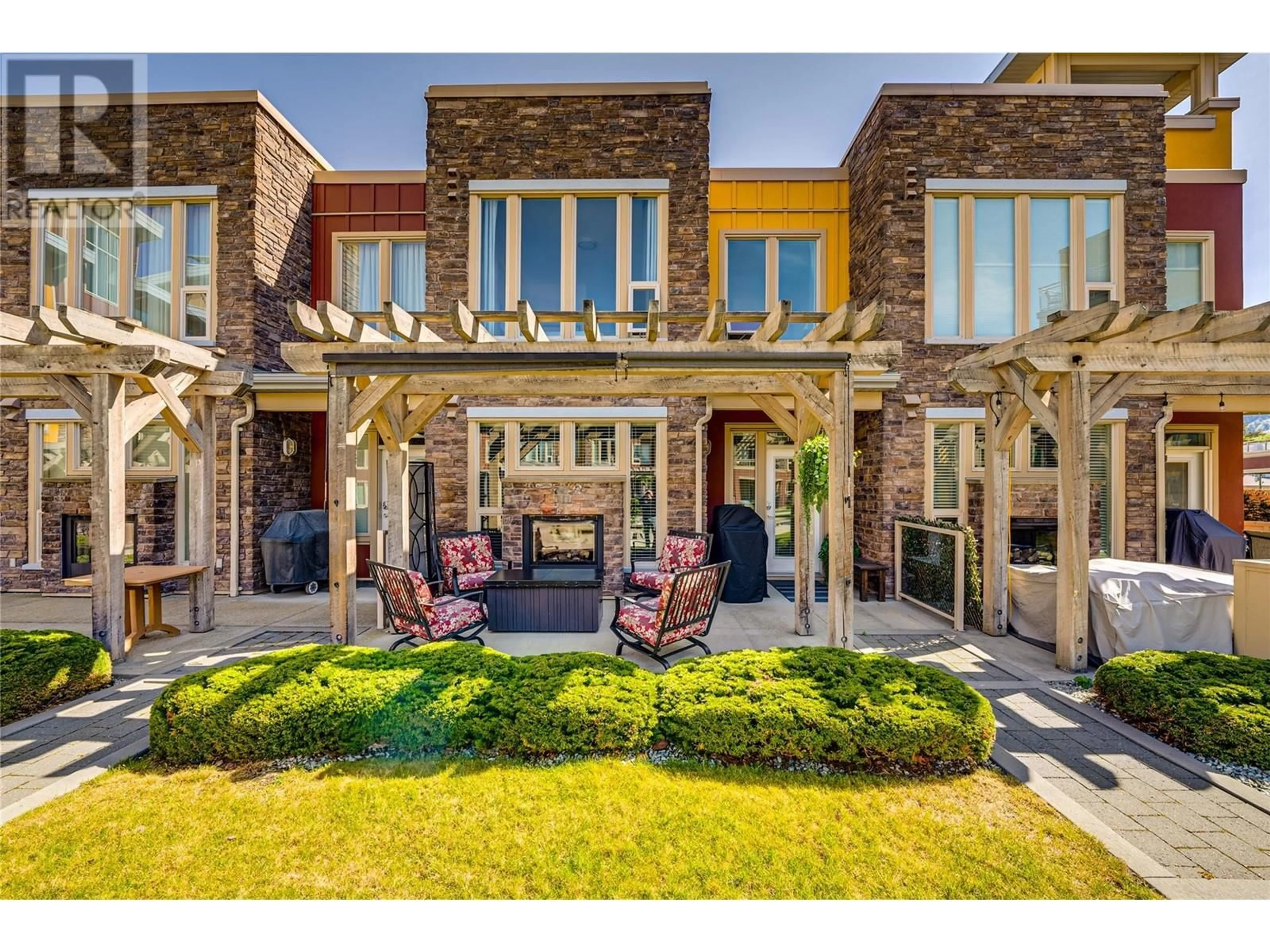 Patio, street for 1130 - 7343 OKANAGAN LANDING ROAD, Vernon British Columbia V1H2J6