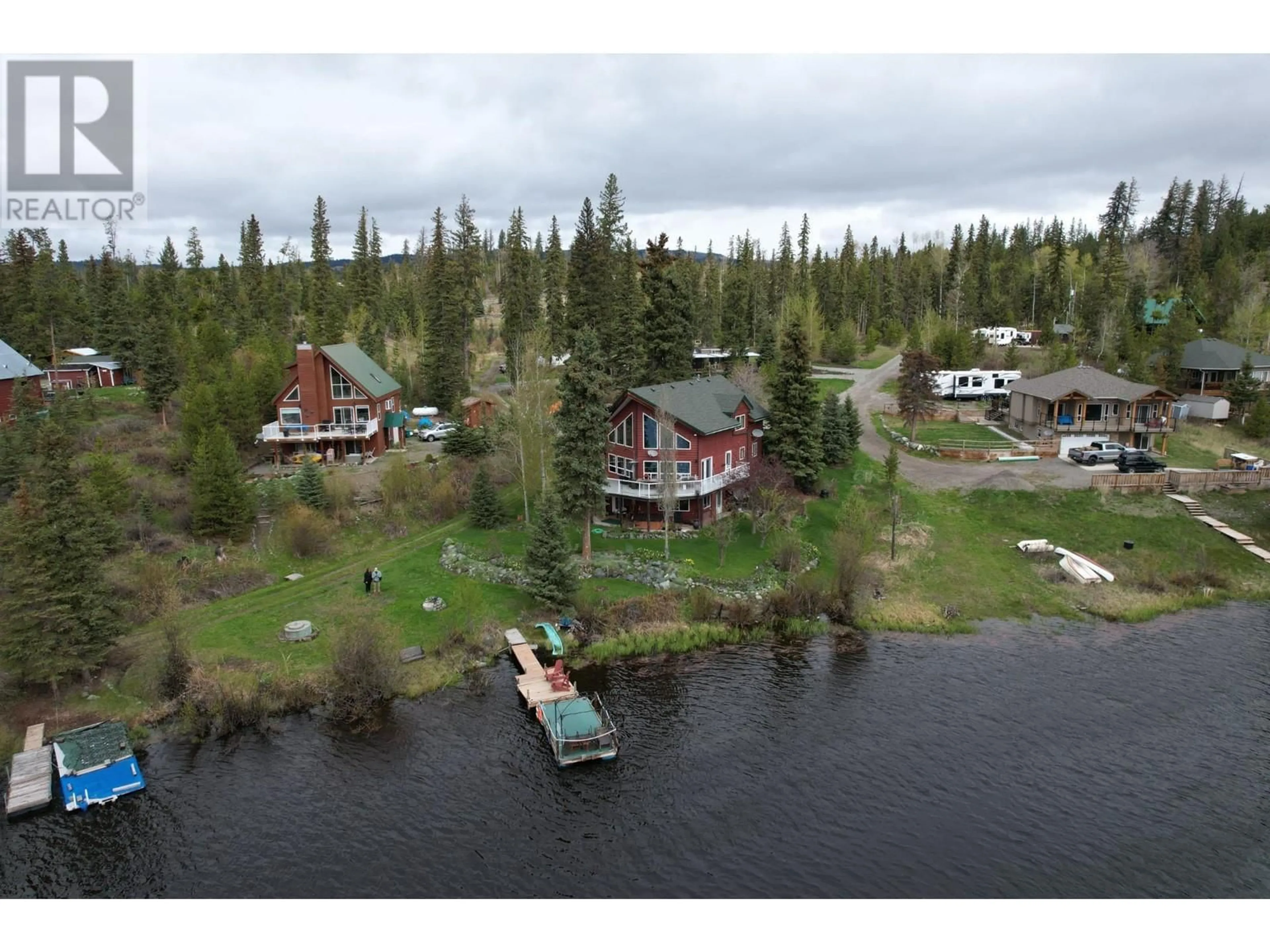 A pic from outside/outdoor area/front of a property/back of a property/a pic from drone, water/lake/river/ocean view for 2 - 4436 MEADOW CREEK ROAD, Kamloops British Columbia V1S1Y8