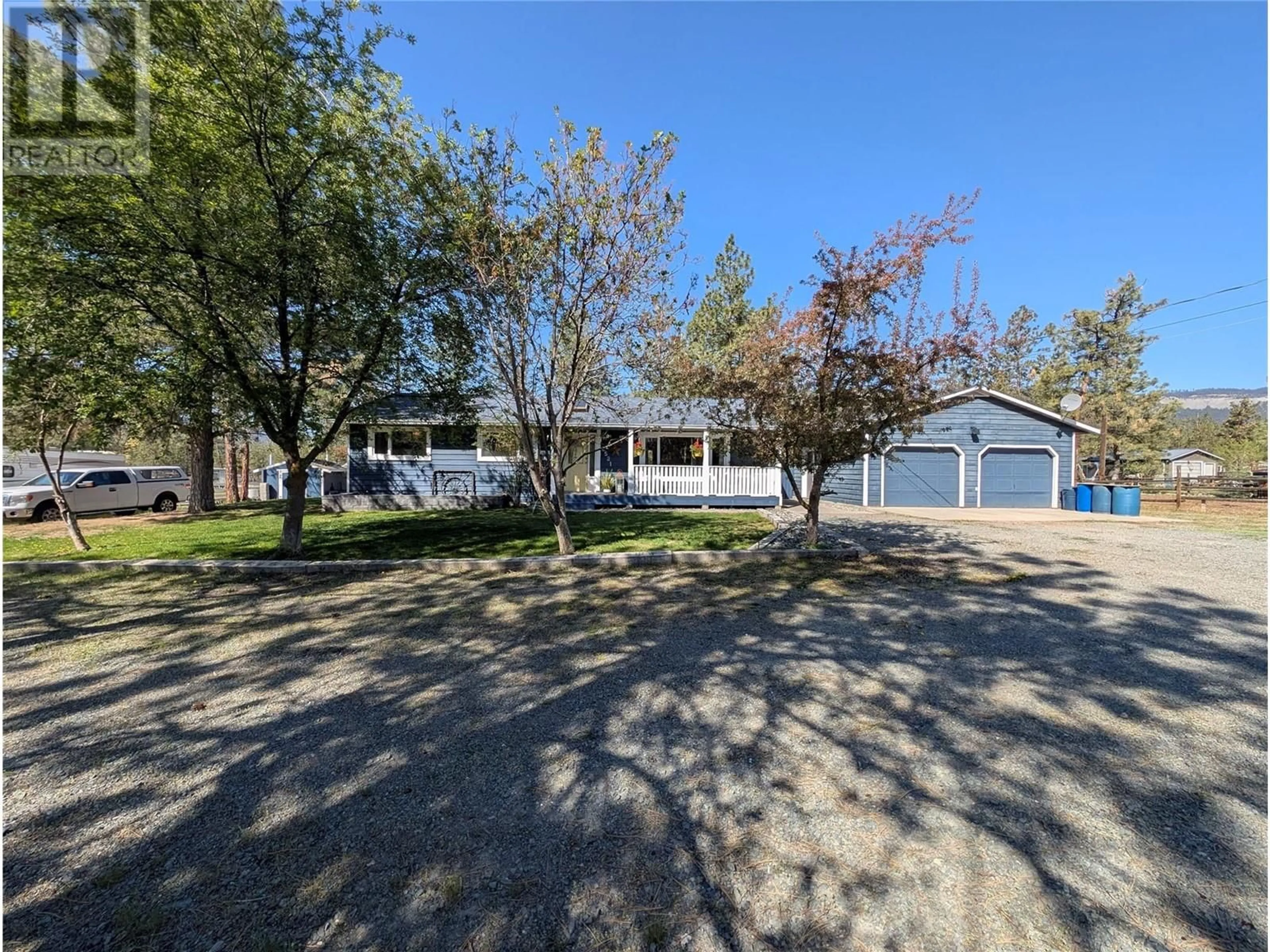 A pic from outside/outdoor area/front of a property/back of a property/a pic from drone, street for 2521 KINVIG STREET, Merritt British Columbia V0K1Y0