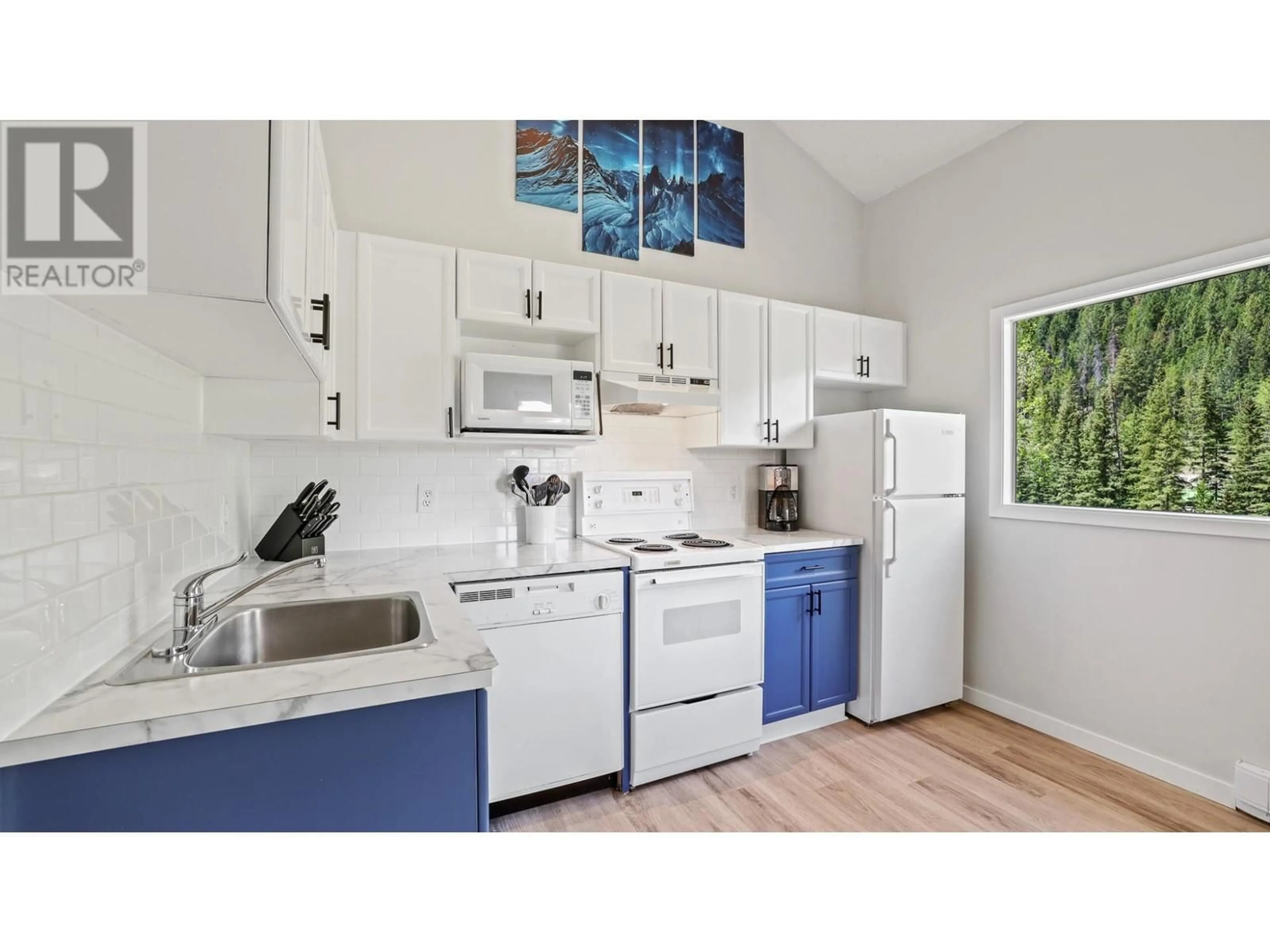 Unknown for 237 - 2035 PANORAMA DRIVE, Panorama British Columbia V0A1T0