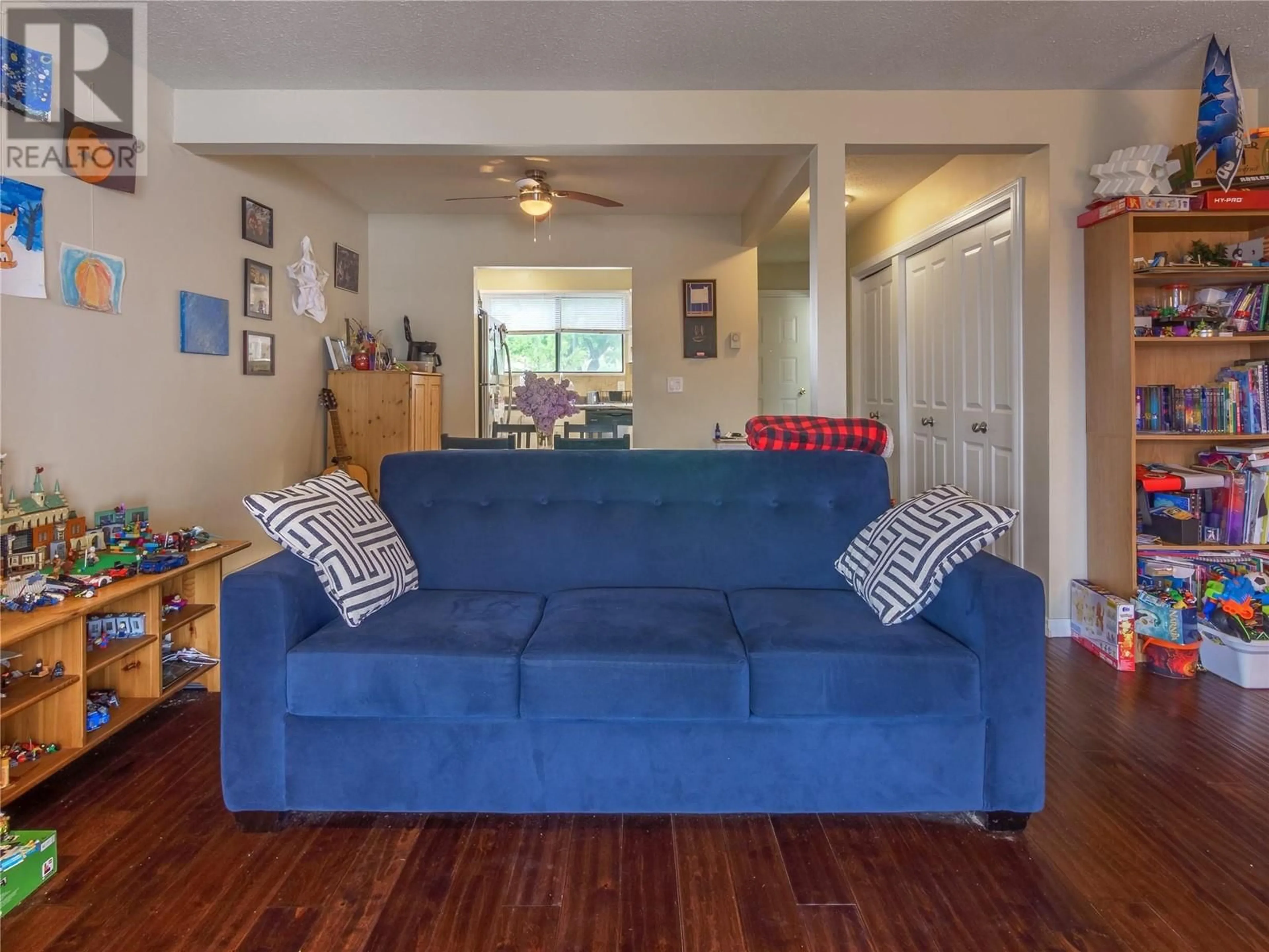 Living room with furniture, unknown for 40 - 3099 SOUTH MAIN STREET, Penticton British Columbia V2A6Y2