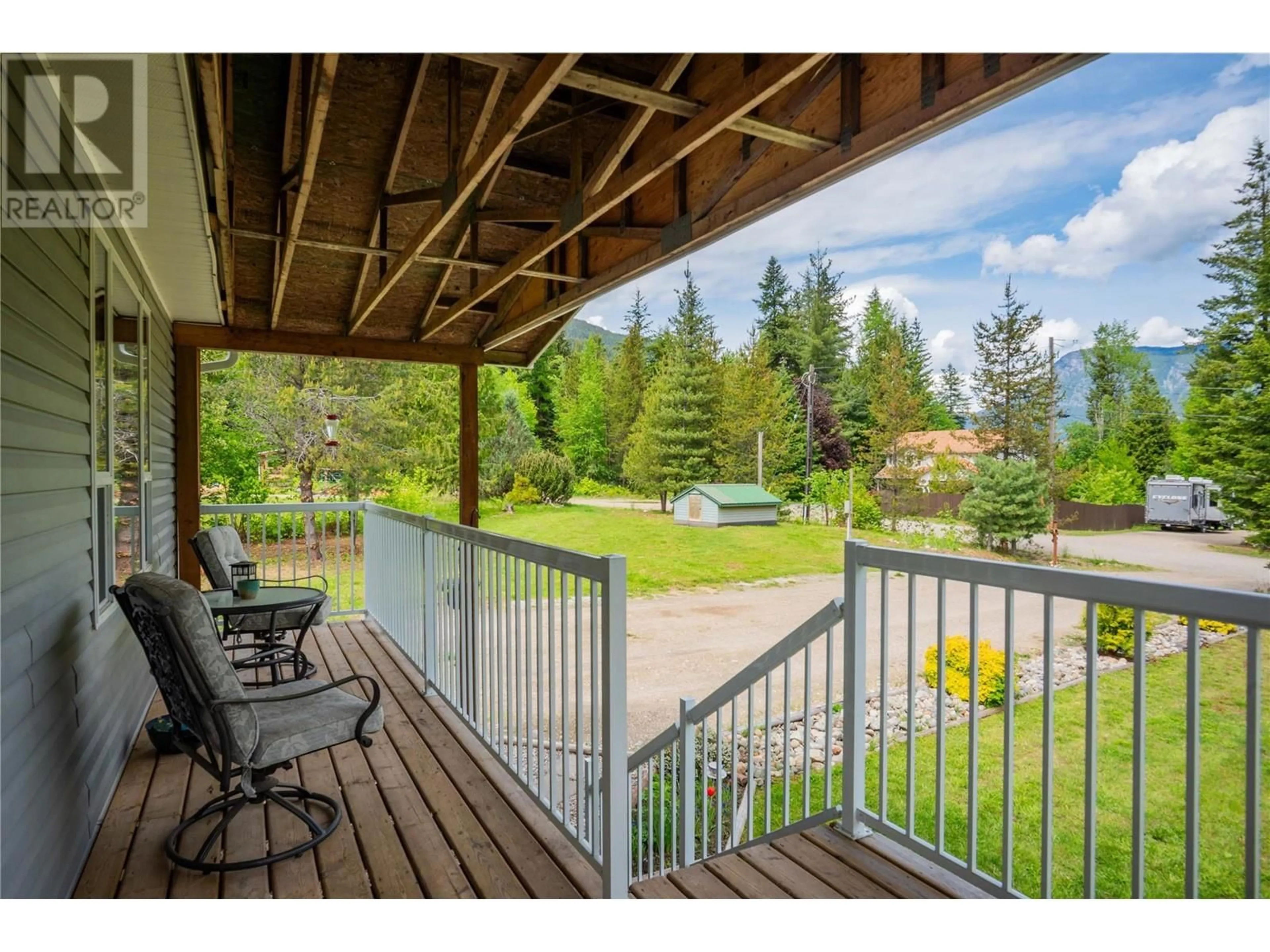 Patio, water/lake/river/ocean view for 4333 CHATFIELD ROAD, Crescent Valley British Columbia V0G1H1