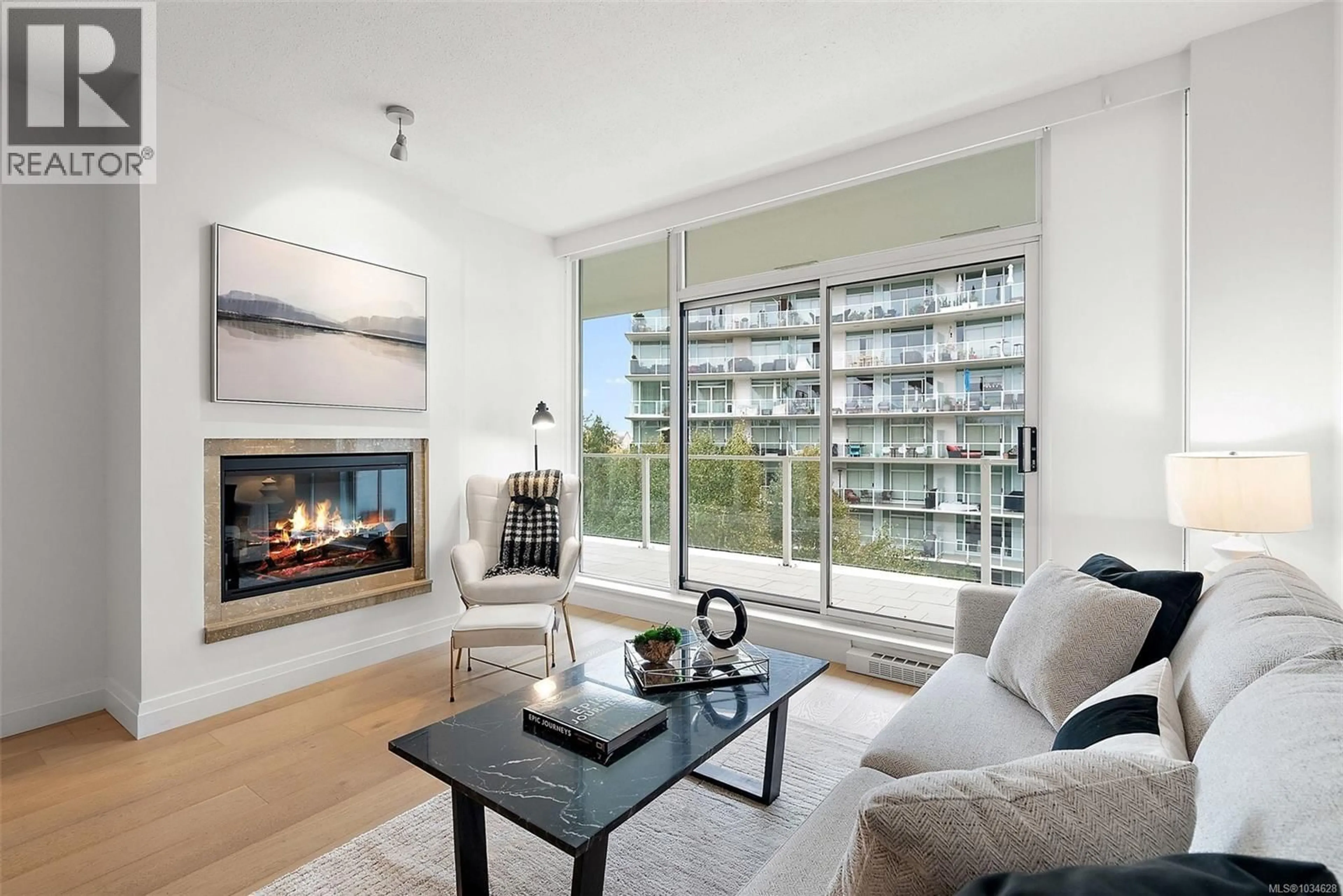 Living room with furniture, unknown for 519 - 68 SONGHEES ROAD, Victoria British Columbia V9A0A3