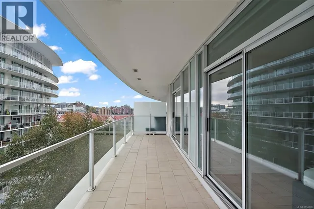 519 - 68 SONGHEES ROAD, Victoria 5