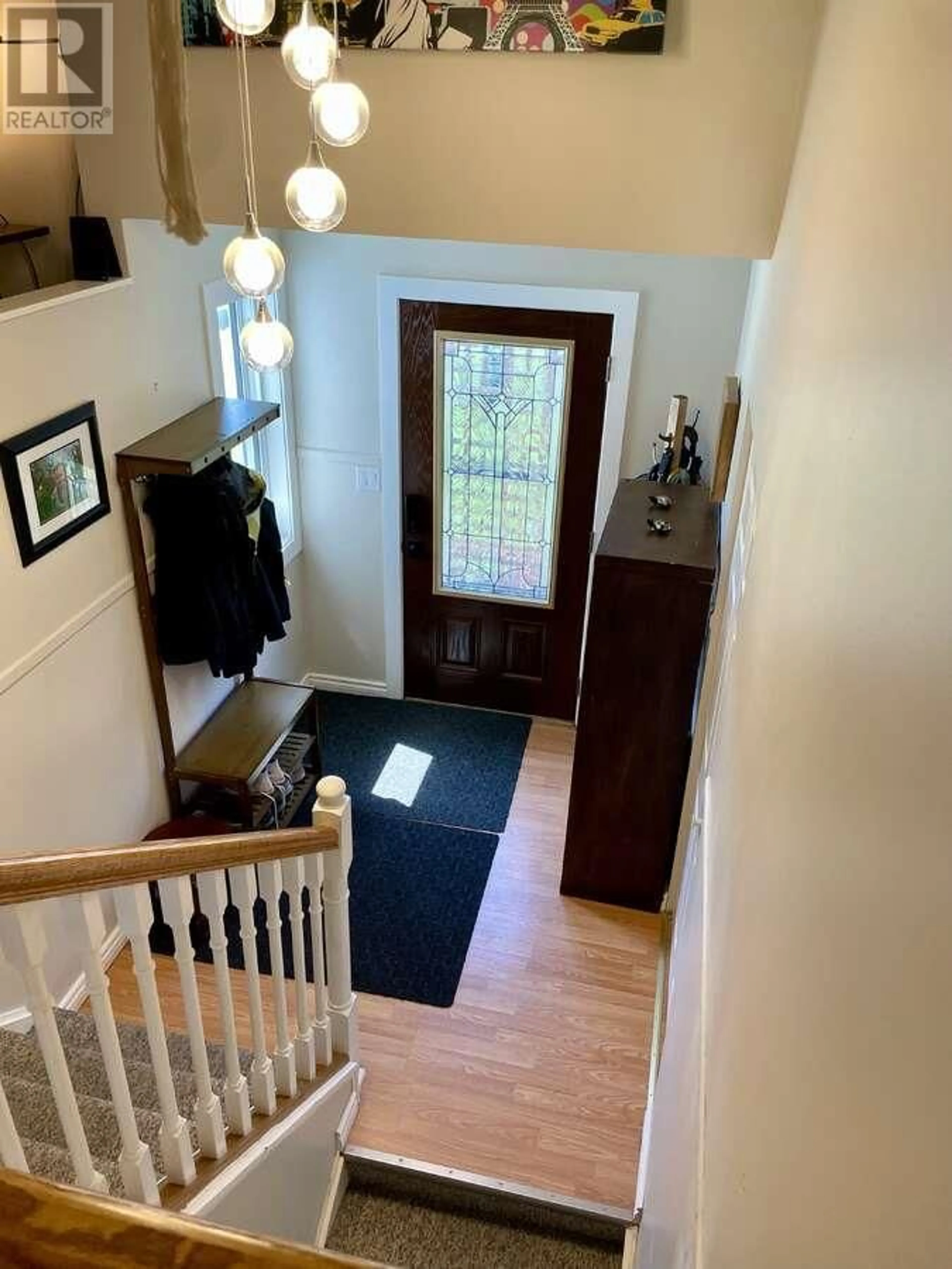 Indoor entryway for 730 GRAHAM ROAD, Kelowna British Columbia V1X1J2