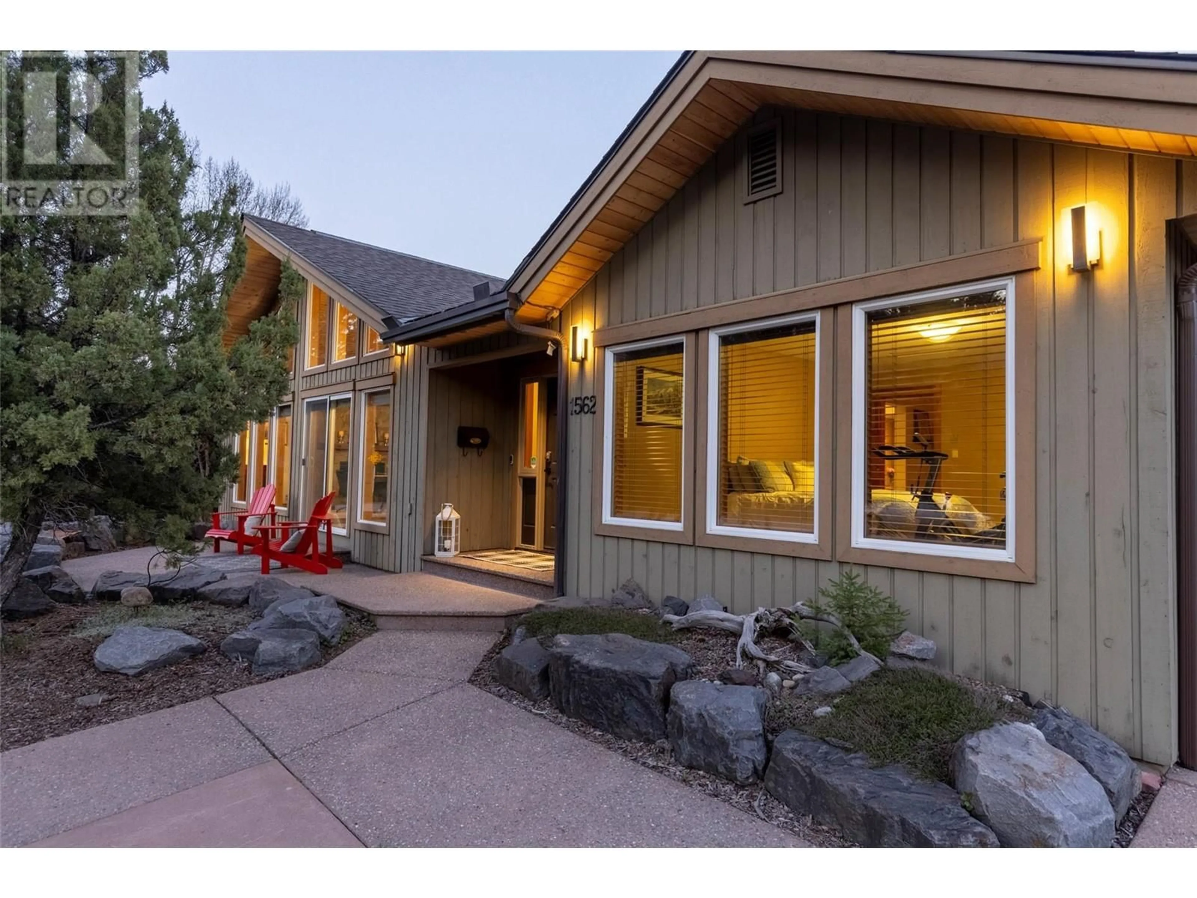 Unknown for 1562 12TH AVENUE, Fernie British Columbia V0B1M0