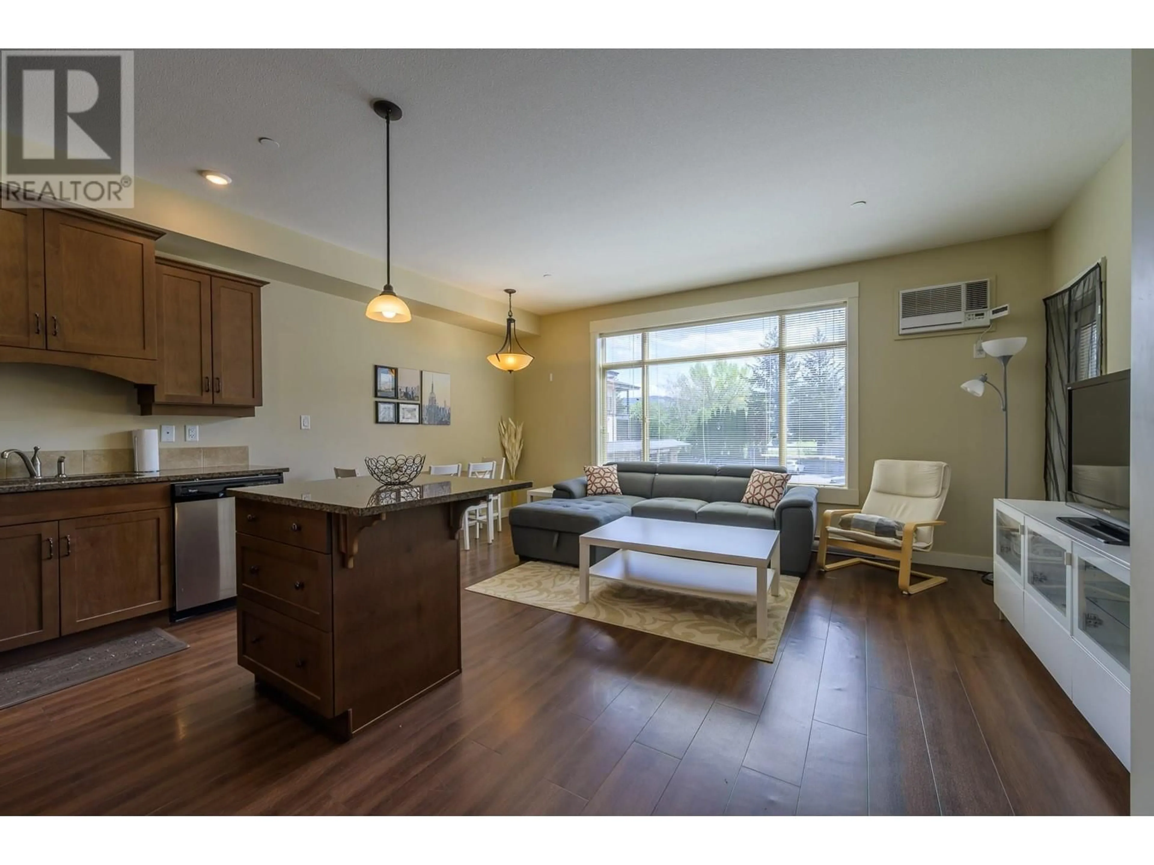 Unknown for 302 - 755 MCGILL ROAD, Kamloops British Columbia V2C0B6