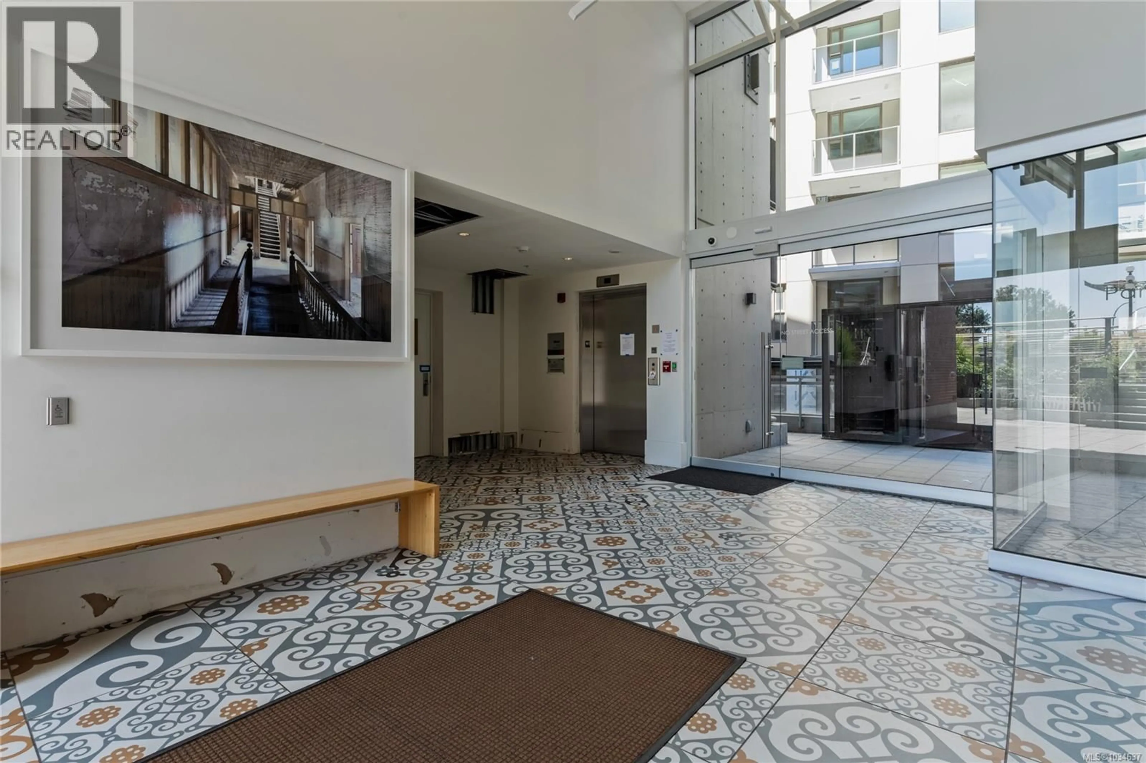 Lobby for 211 - 456 PANDORA AVENUE, Victoria British Columbia V8W0E3