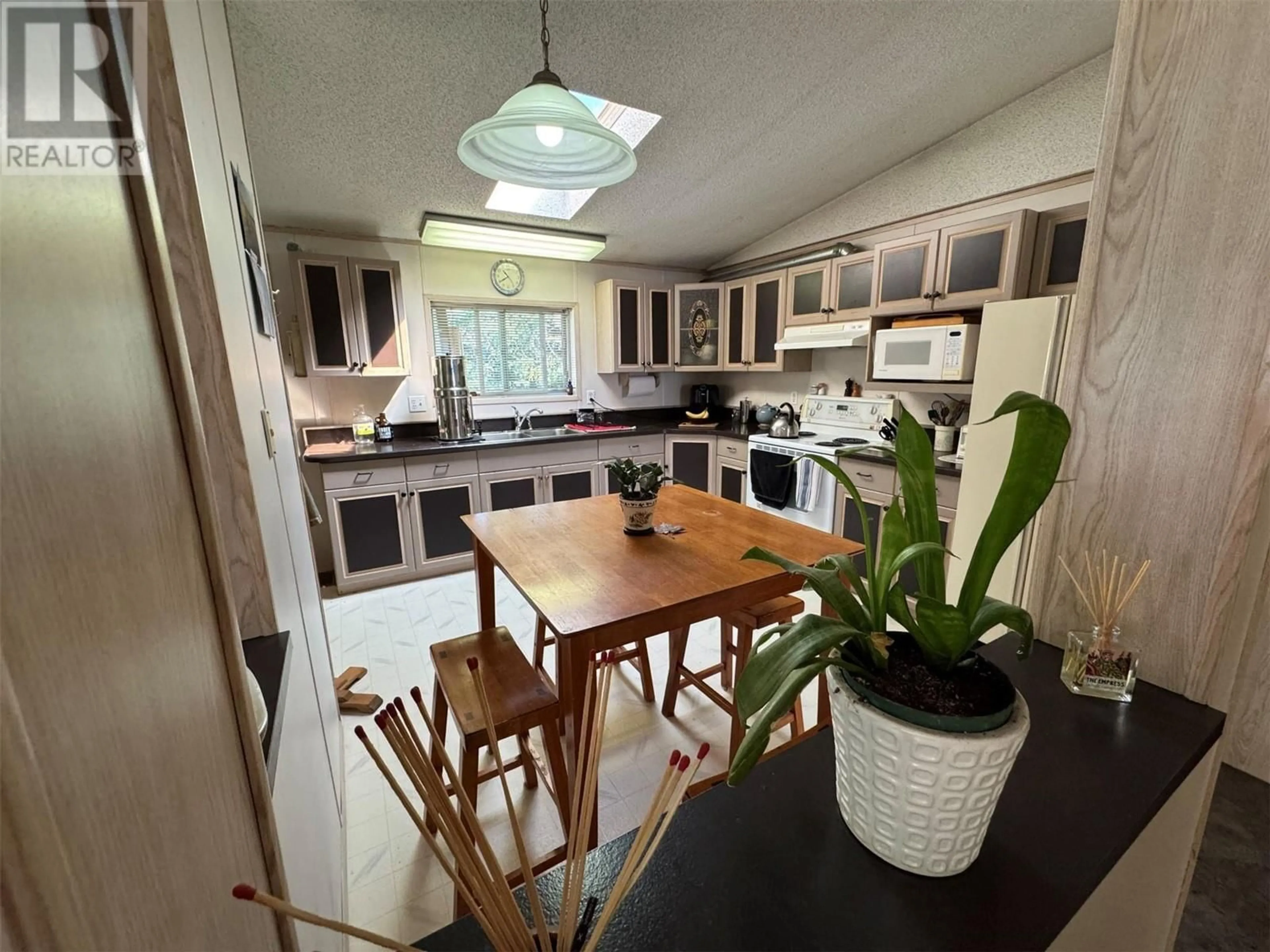 Standard kitchen, unknown for 1360 PASS STREET, Greenwood British Columbia V0H1J0