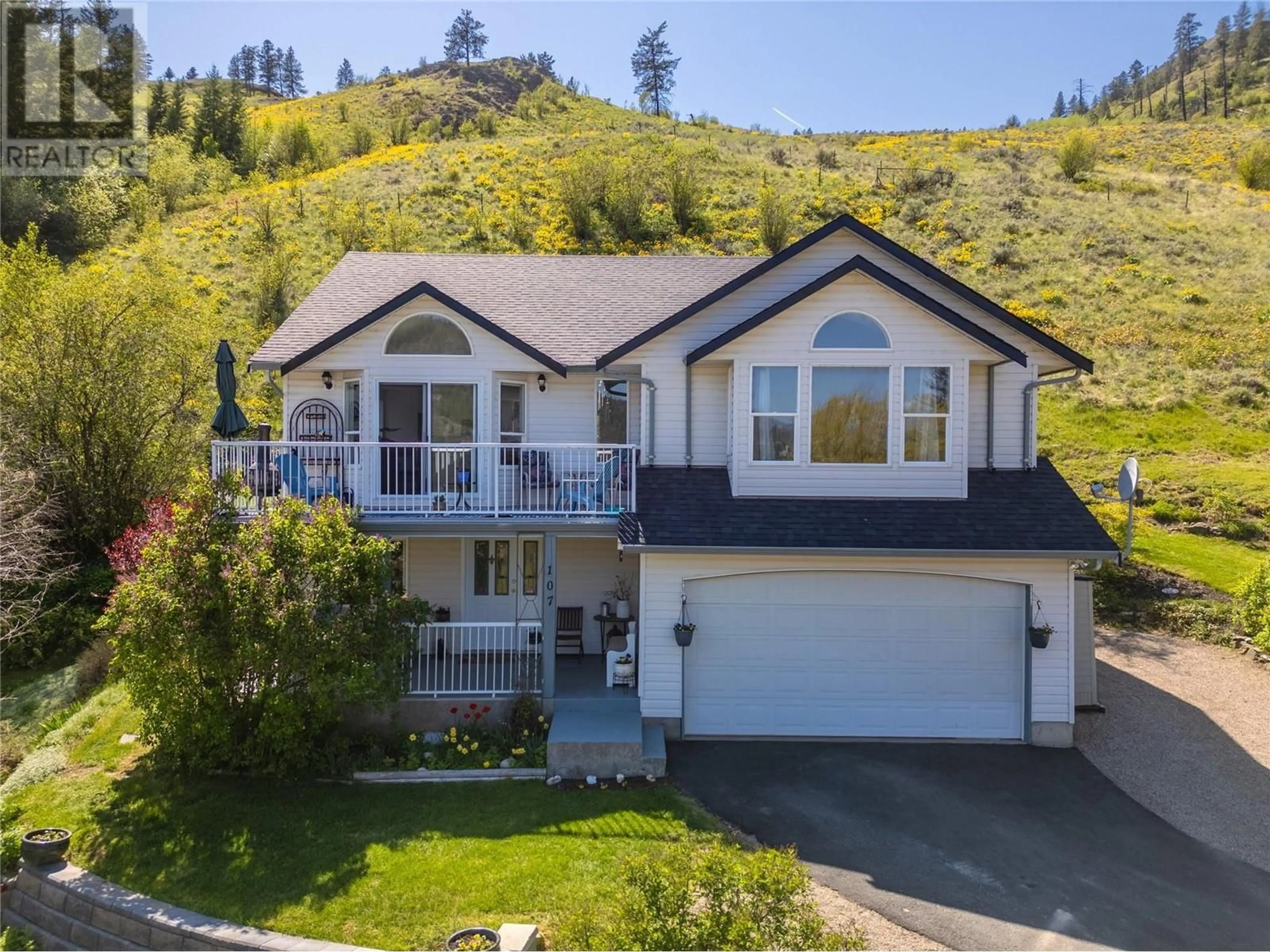 A pic from outside/outdoor area/front of a property/back of a property/a pic from drone, mountain view for 107 UPLANDS DRIVE, Kaleden British Columbia V0H1K0