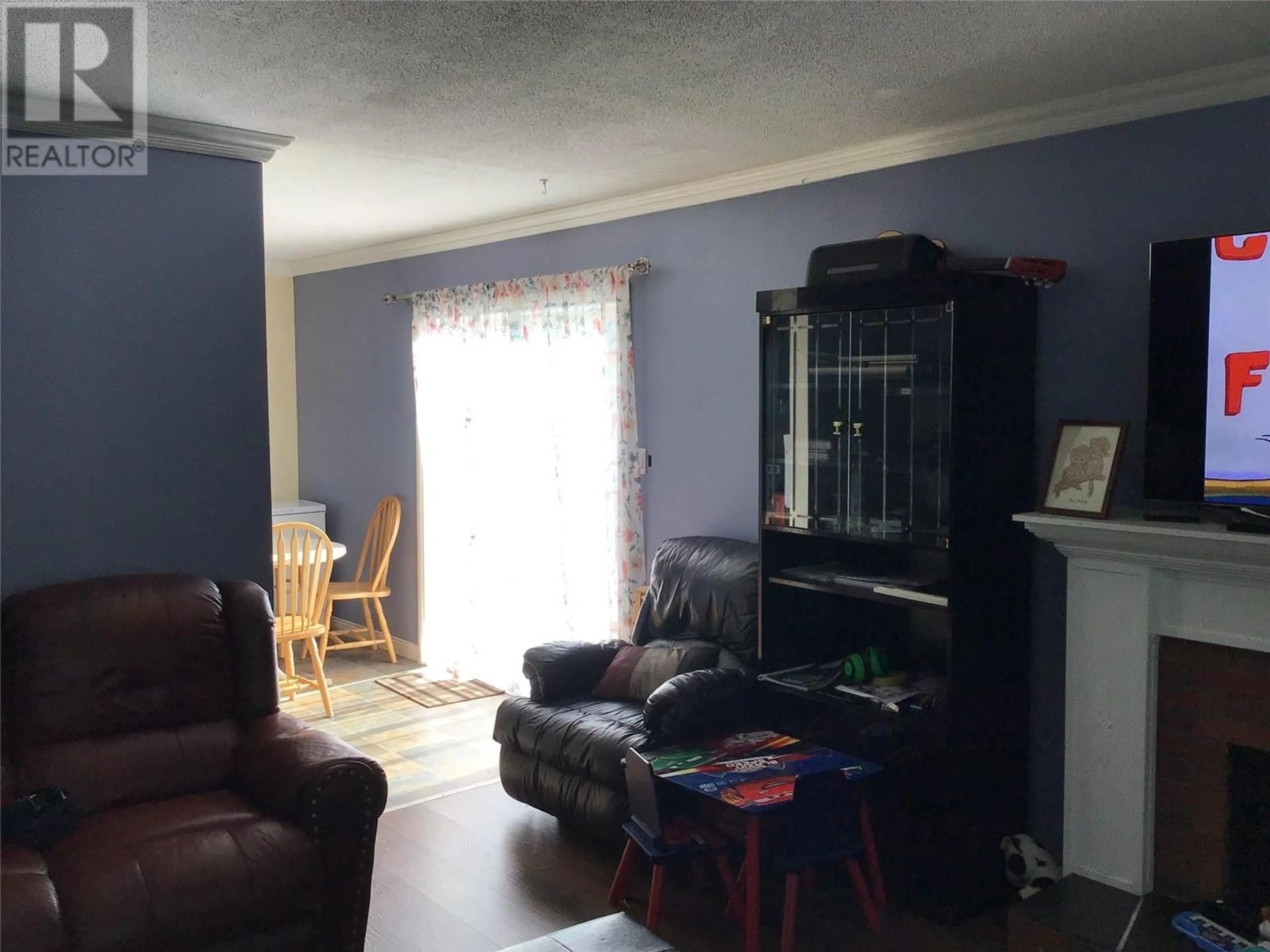 A pic of a room for 645 COURTENAY CRESCENT, Kamloops British Columbia V2B1Z7