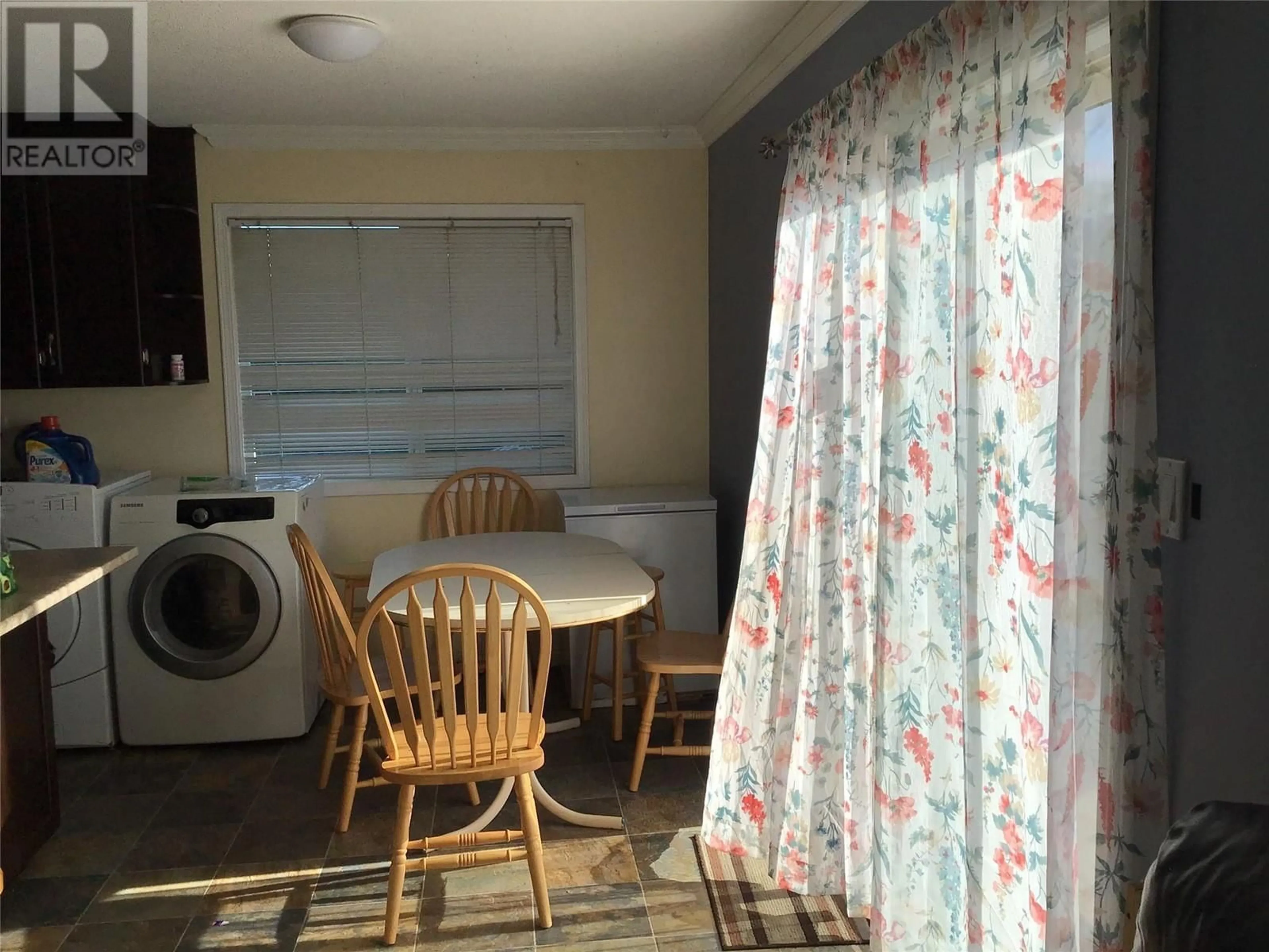 A pic of a room for 645 COURTENAY CRESCENT, Kamloops British Columbia V2B1Z7