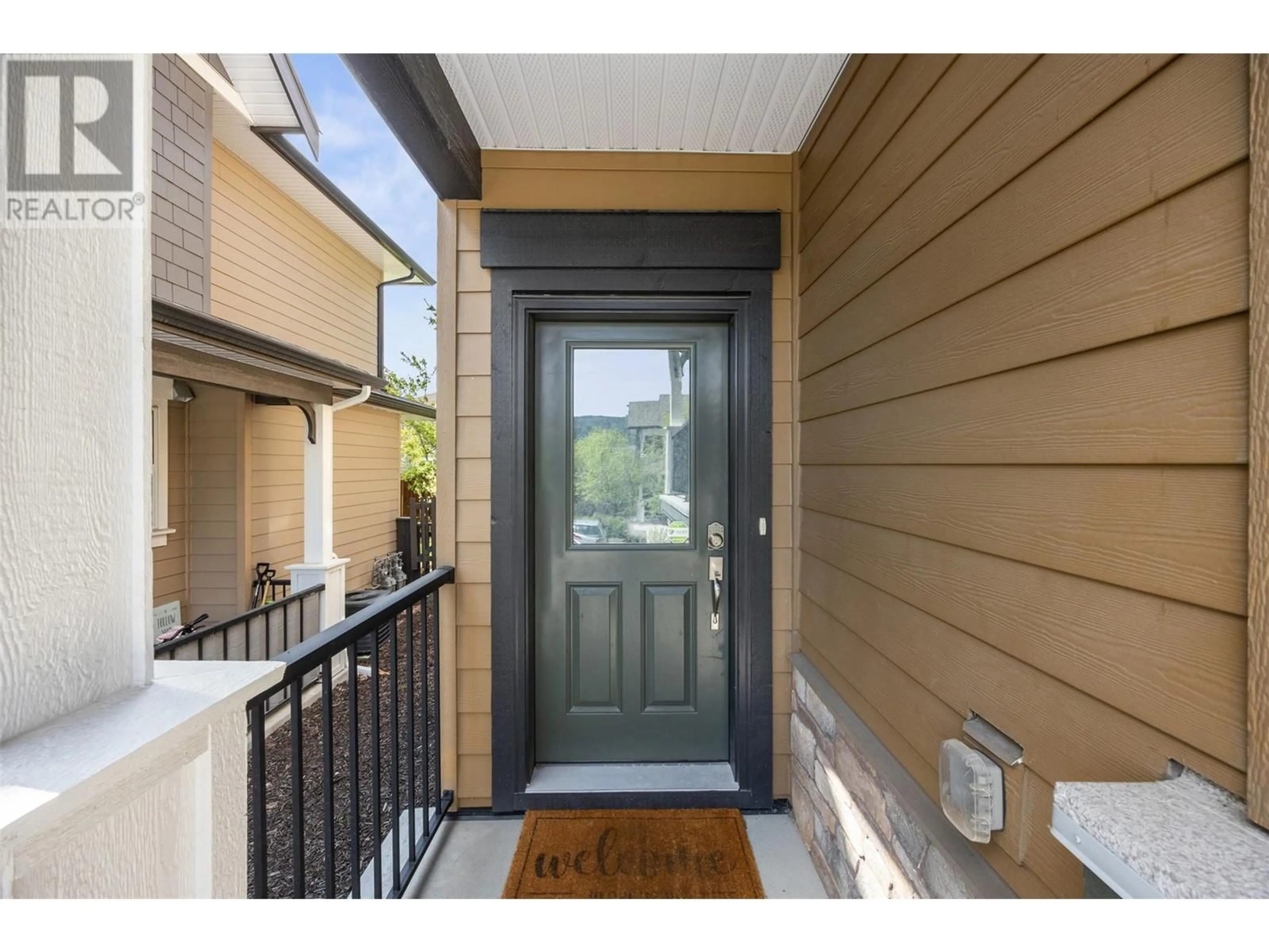 Indoor entryway for 60 - 12850 STILLWATER COURT, Lake Country British Columbia V4V2S9