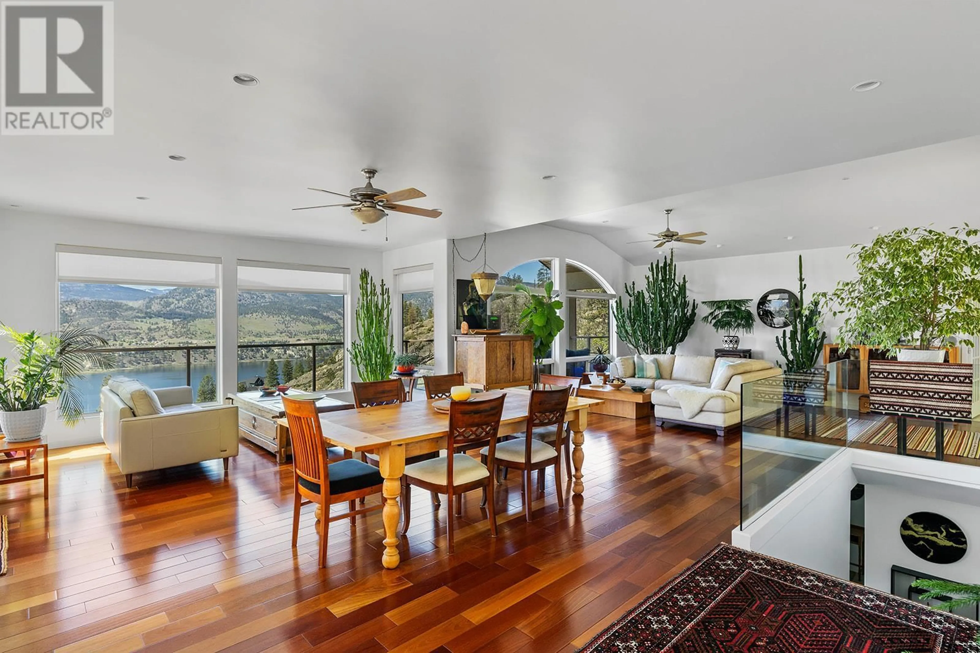 Dining room, wood/laminate floor for 181-183 CHRISTIE MOUNTAIN LANE, Okanagan Falls British Columbia V0H1R3