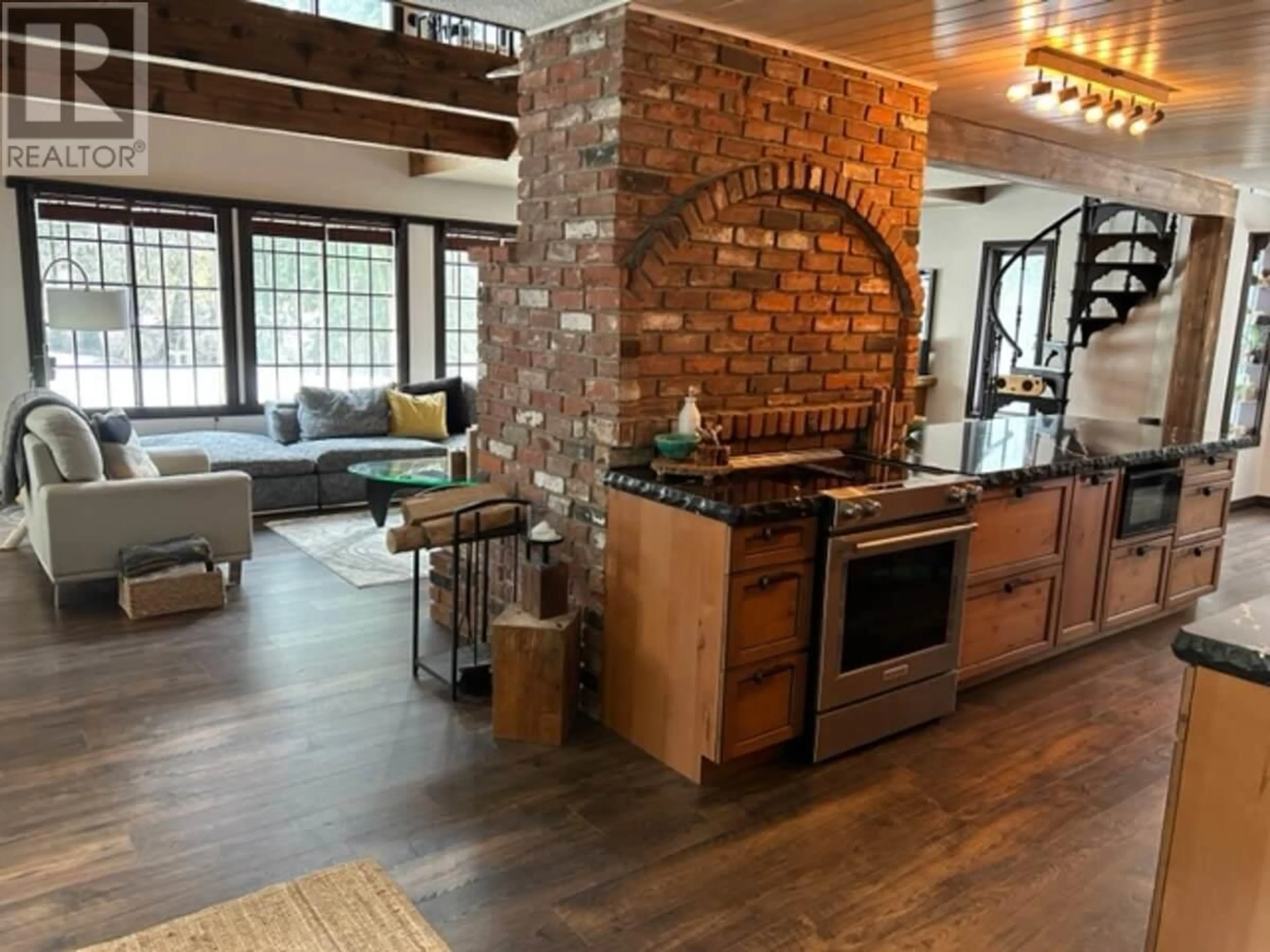 Open concept kitchen, unknown for 3025 CAMOZZI ROAD, Revelstoke British Columbia V0E2S3