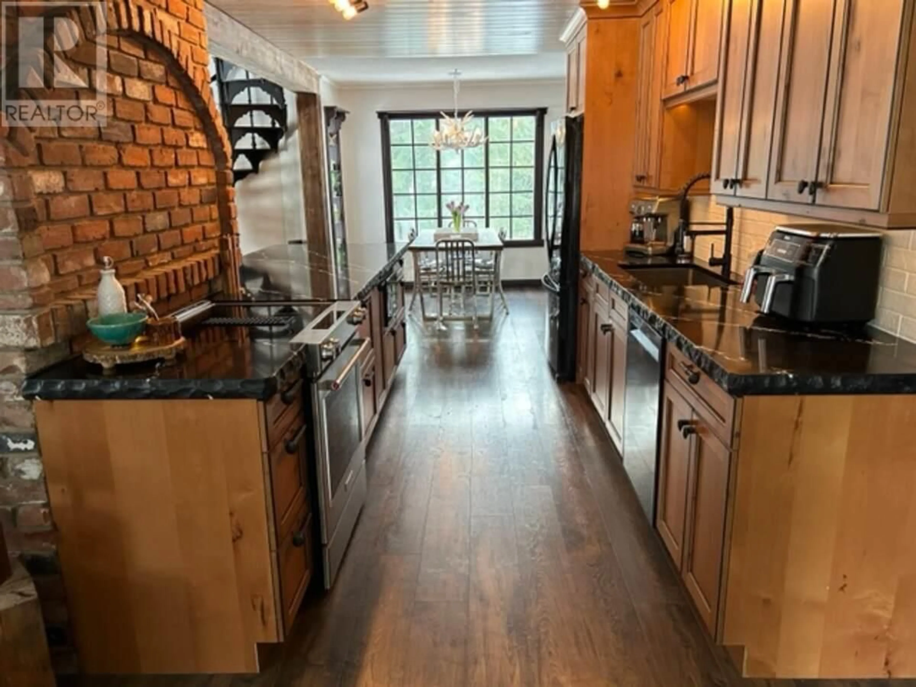 Open concept kitchen, unknown for 3025 CAMOZZI ROAD, Revelstoke British Columbia V0E2S3