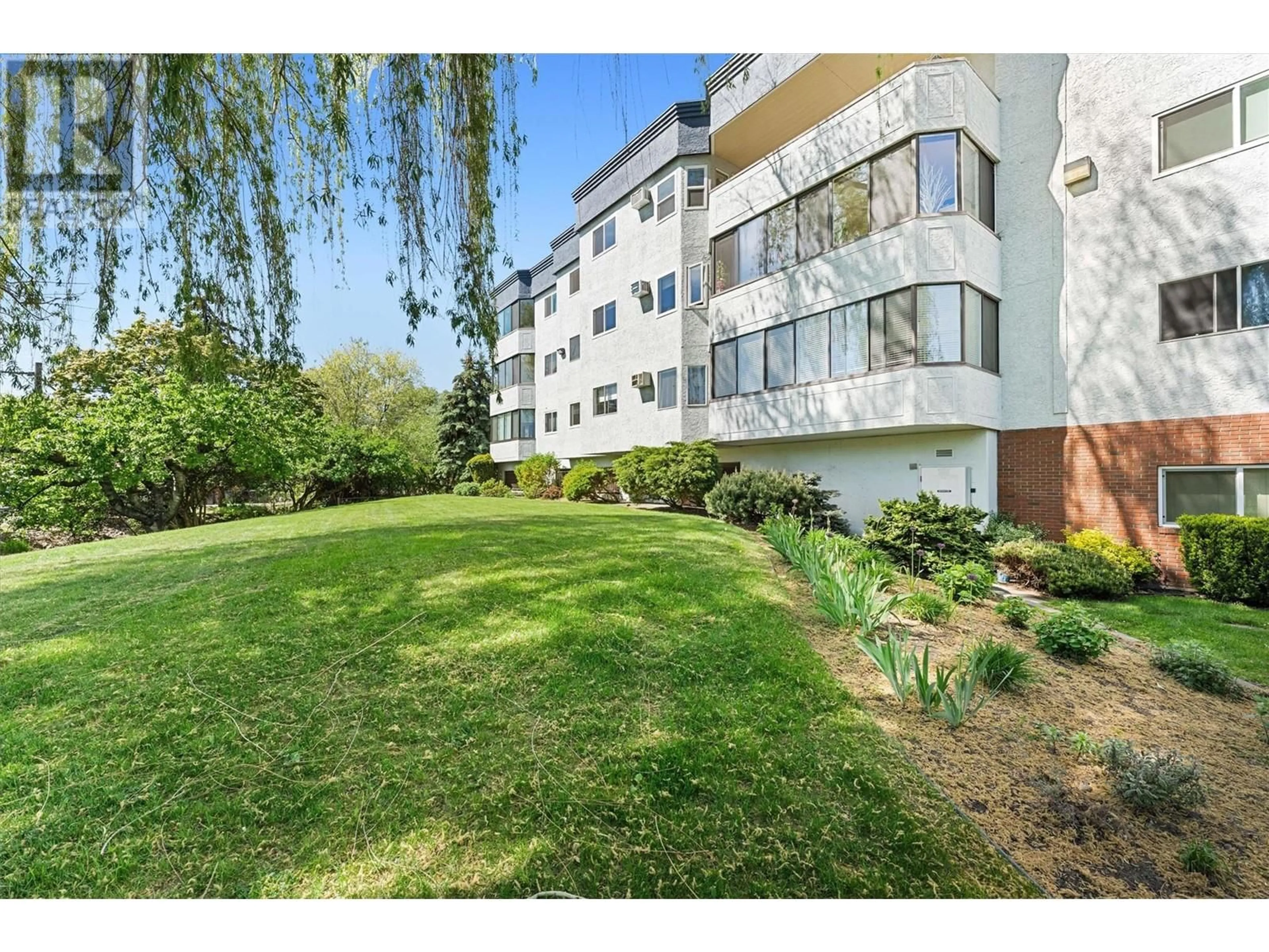 Patio, unknown for 107 - 1170 BROOKSIDE AVENUE, Kelowna British Columbia V1Y5T4