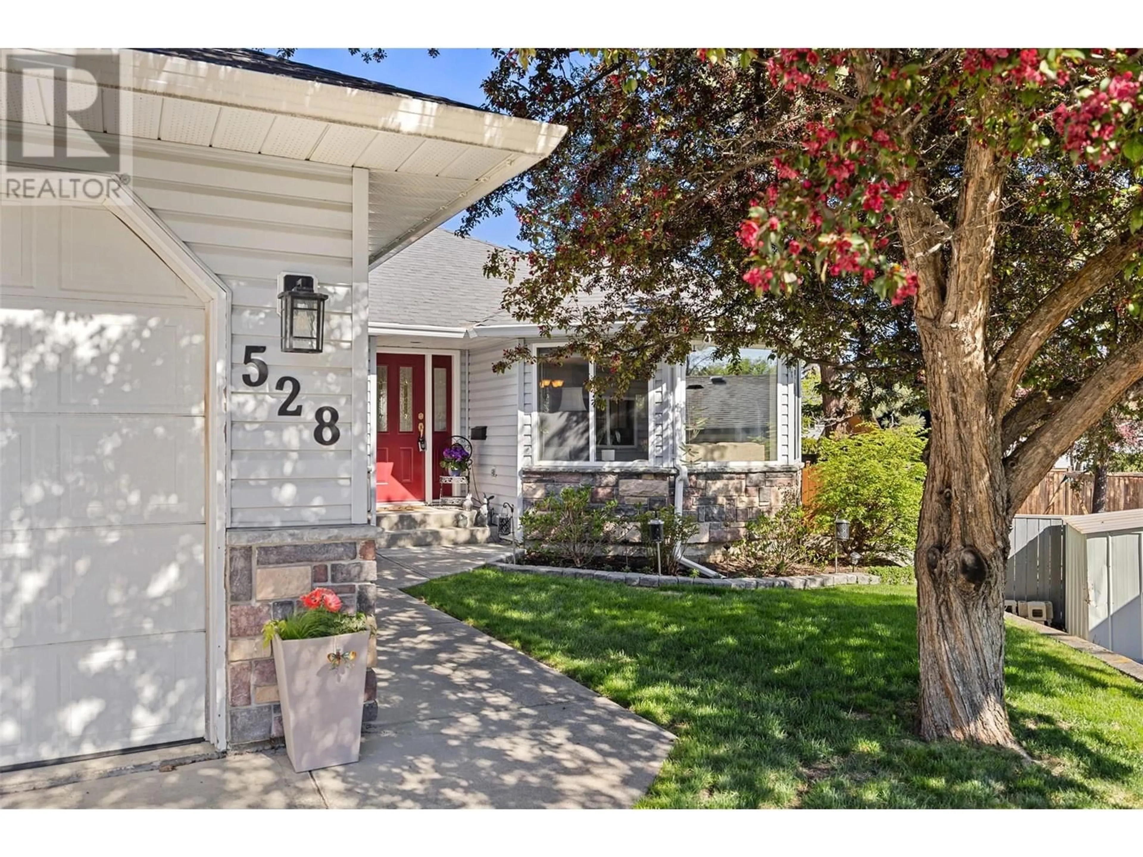 Unknown for 528 CARMEL COURT, Kamloops British Columbia V2E2G3