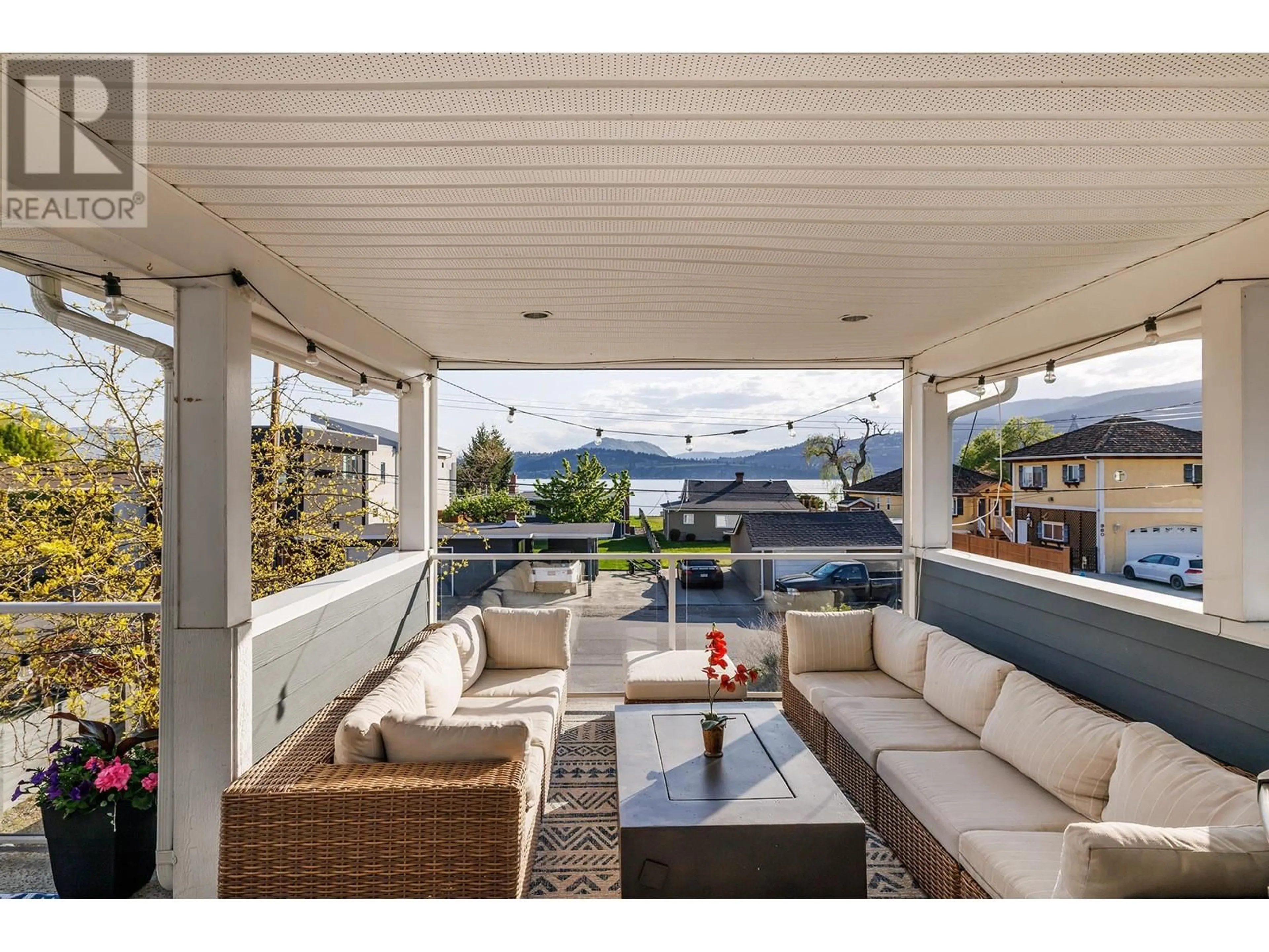 Patio, water/lake/river/ocean view for 969 MANHATTAN DRIVE, Kelowna British Columbia V1Y1H7