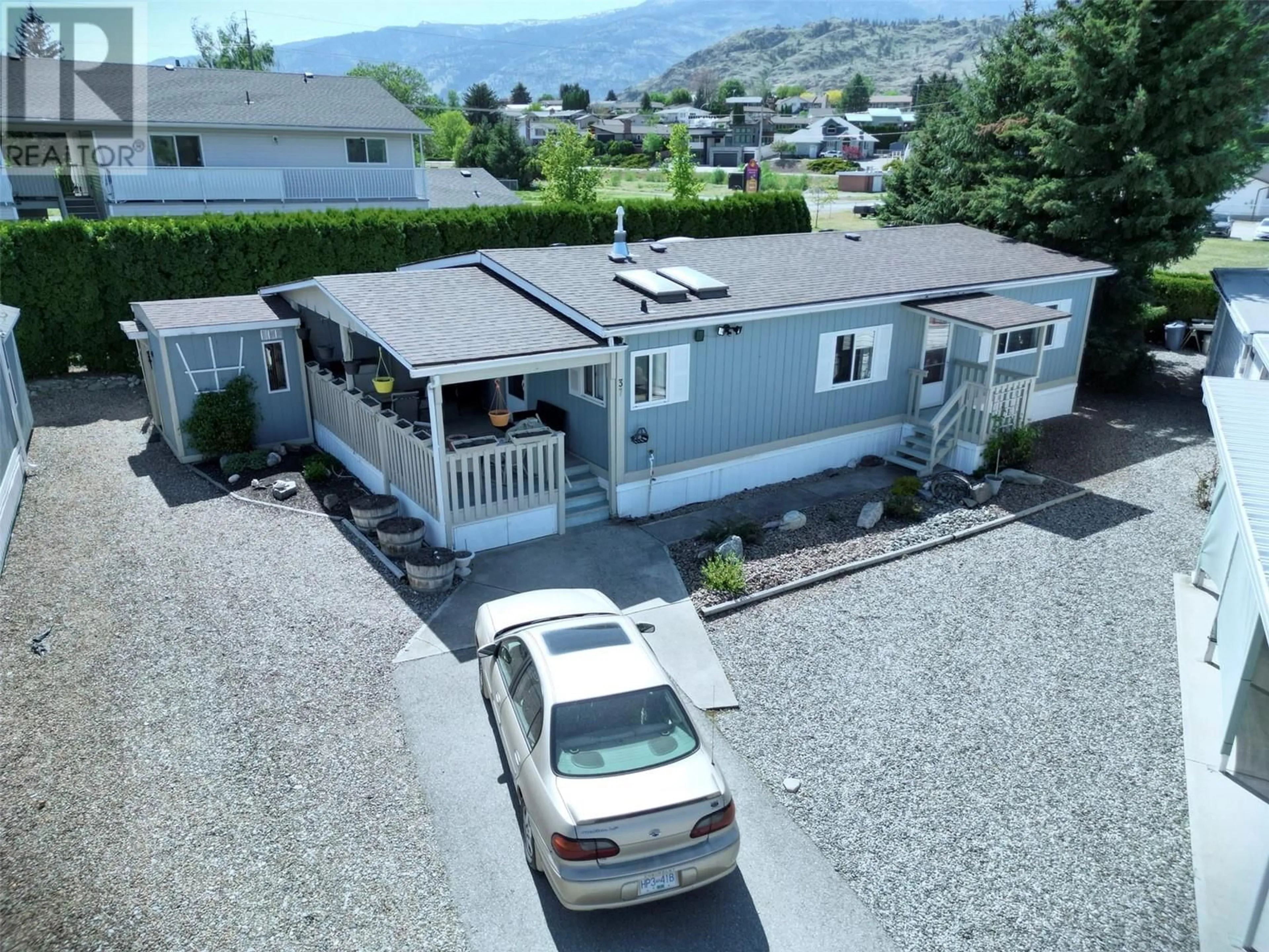 A pic from outside/outdoor area/front of a property/back of a property/a pic from drone, mountain view for 37 - 6778 TUCELNUIT DRIVE, Oliver British Columbia V0H1T3
