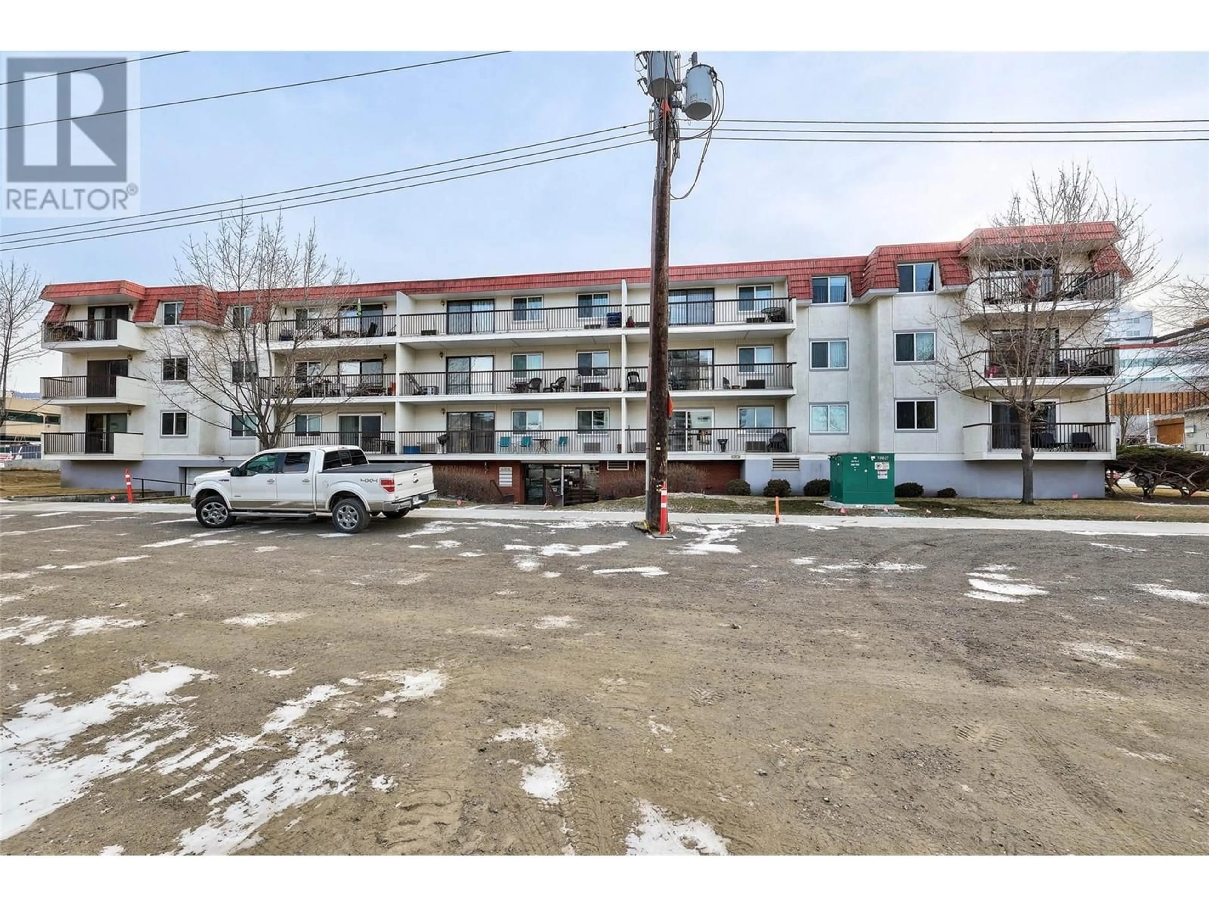 Parking for 102 - 411 NICOLA STREET, Kamloops British Columbia V2C2P7
