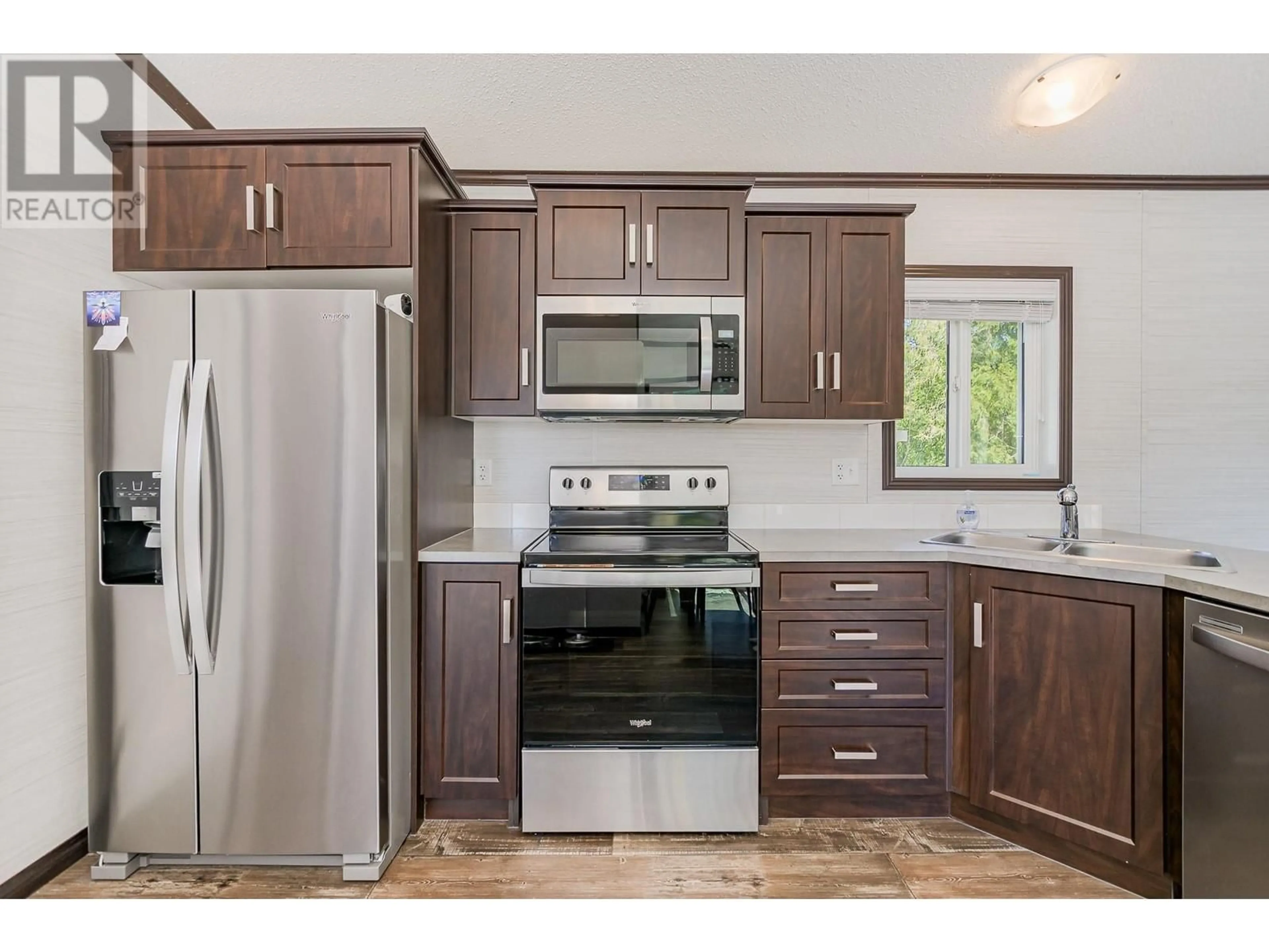 Standard kitchen, unknown for 3997 MALAKWA ROAD, Malakwa British Columbia V0E2J0