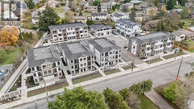4201 - 4201 TYNDALL AVENUE, Saanich 2