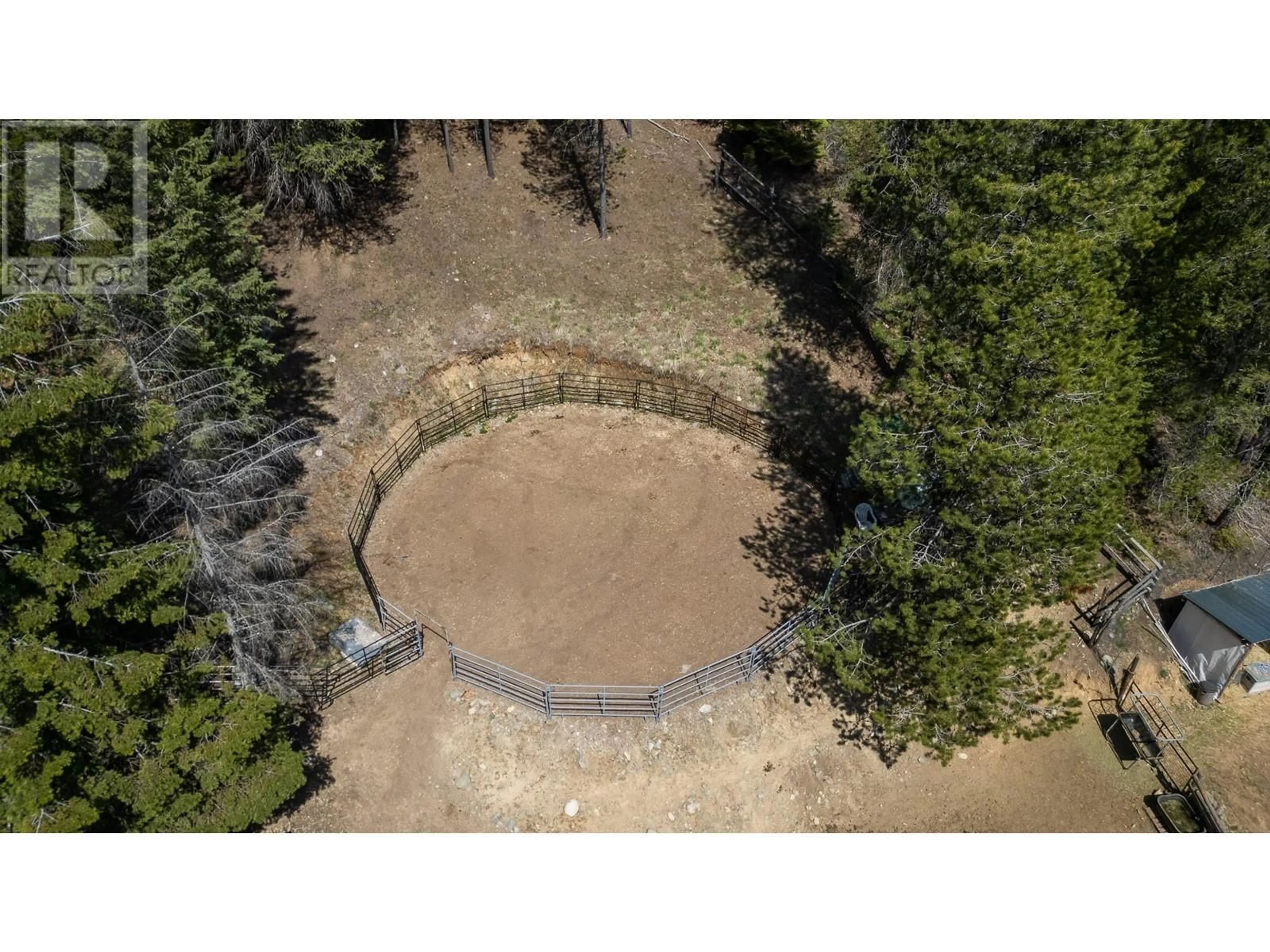 A pic from outside/outdoor area/front of a property/back of a property/a pic from drone, forest/trees view for 1363 LAKEVIEW ARROW CREEK ROAD, Creston British Columbia V0B1G1