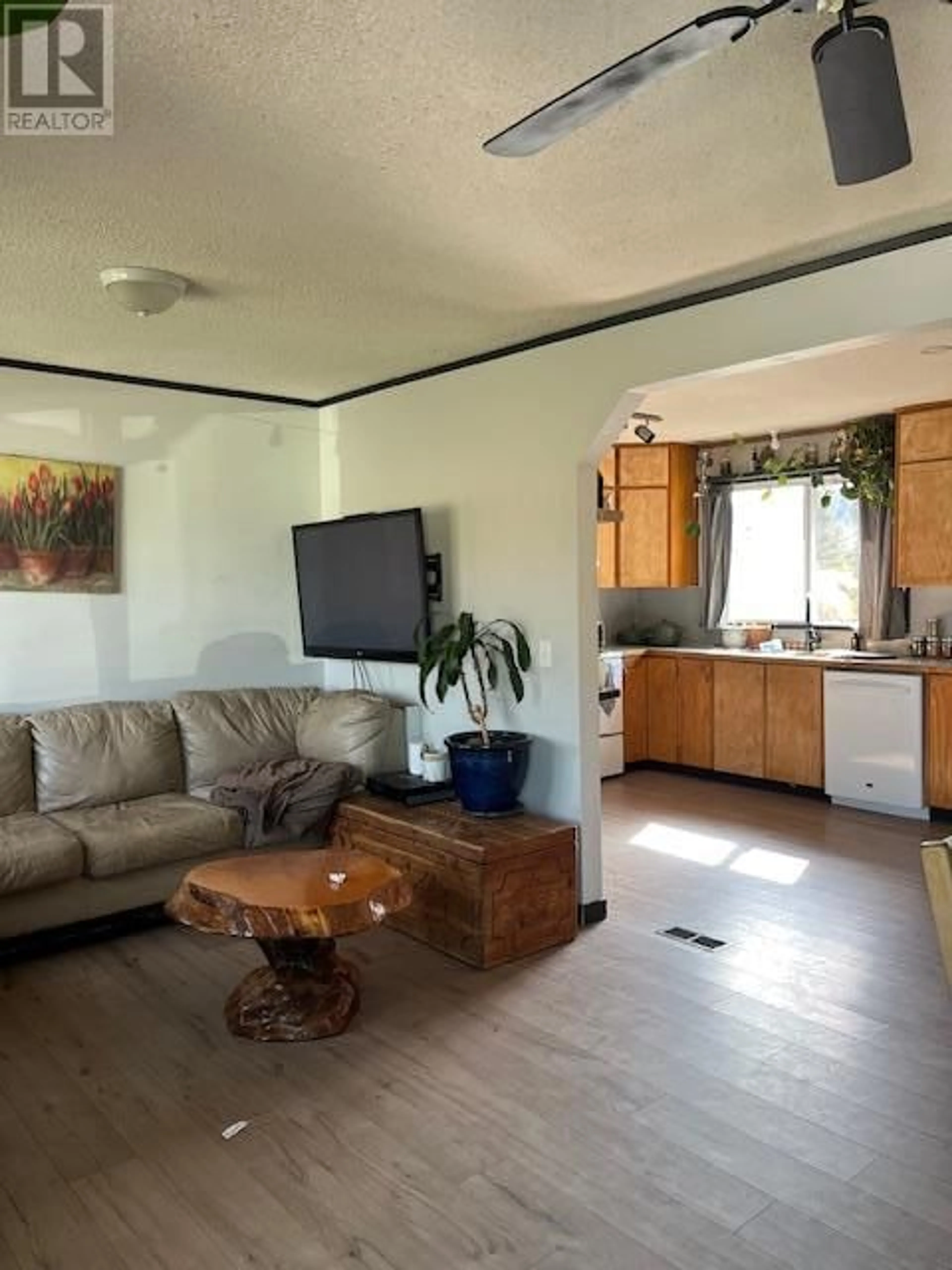 Living room with furniture, unknown for 9704 JULIA STREET, Summerland British Columbia V0H1Z5