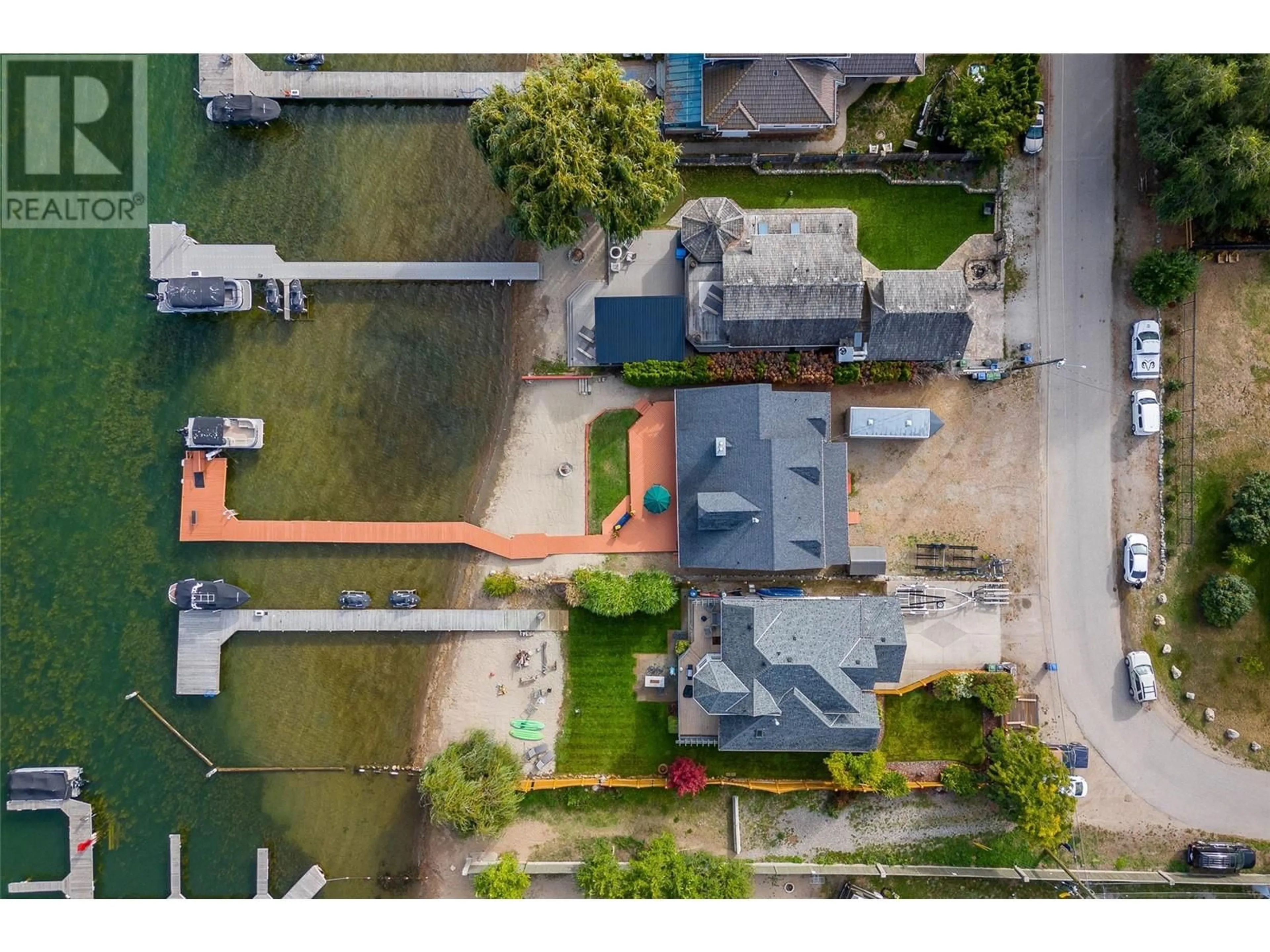 A pic from outside/outdoor area/front of a property/back of a property/a pic from drone, unknown for 11620 SEYMOUR ROAD, Lake Country British Columbia V4V1X9