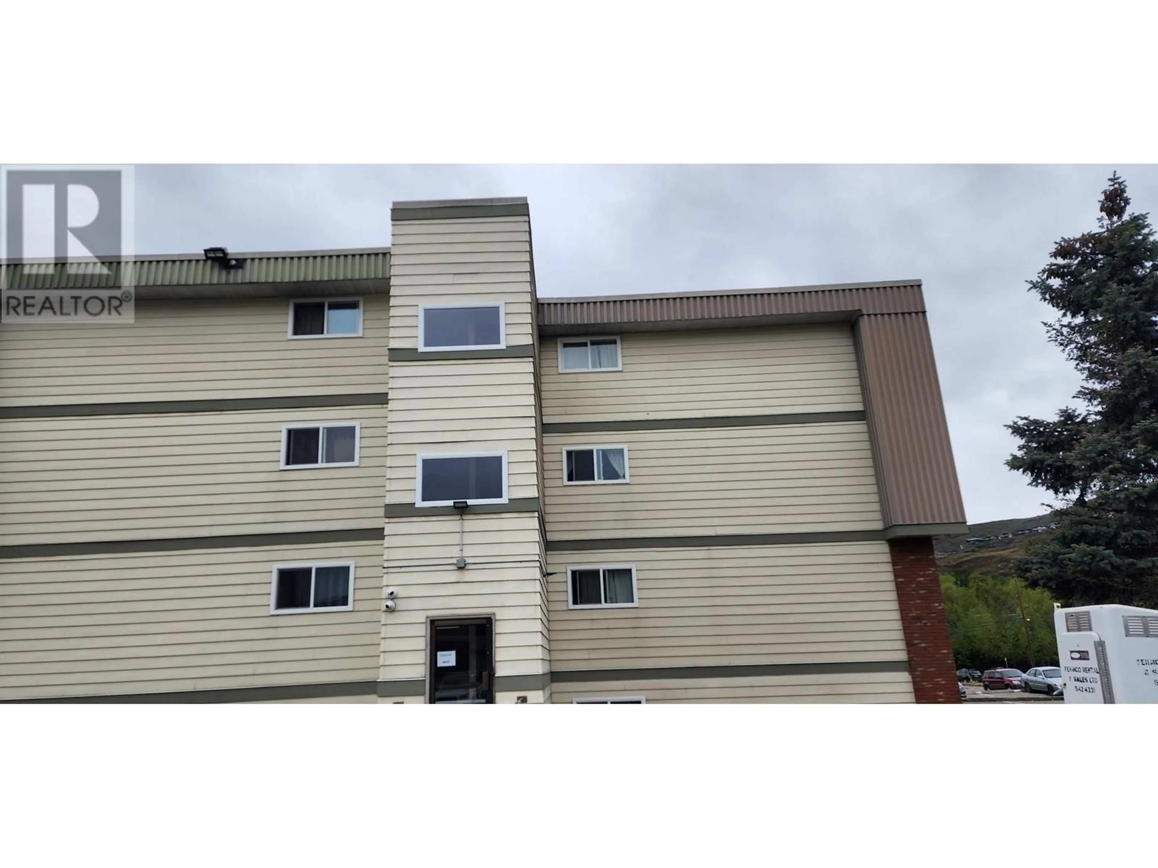 Unknown for 402 - 3304 35 AVENUE, Vernon British Columbia V1T8M6