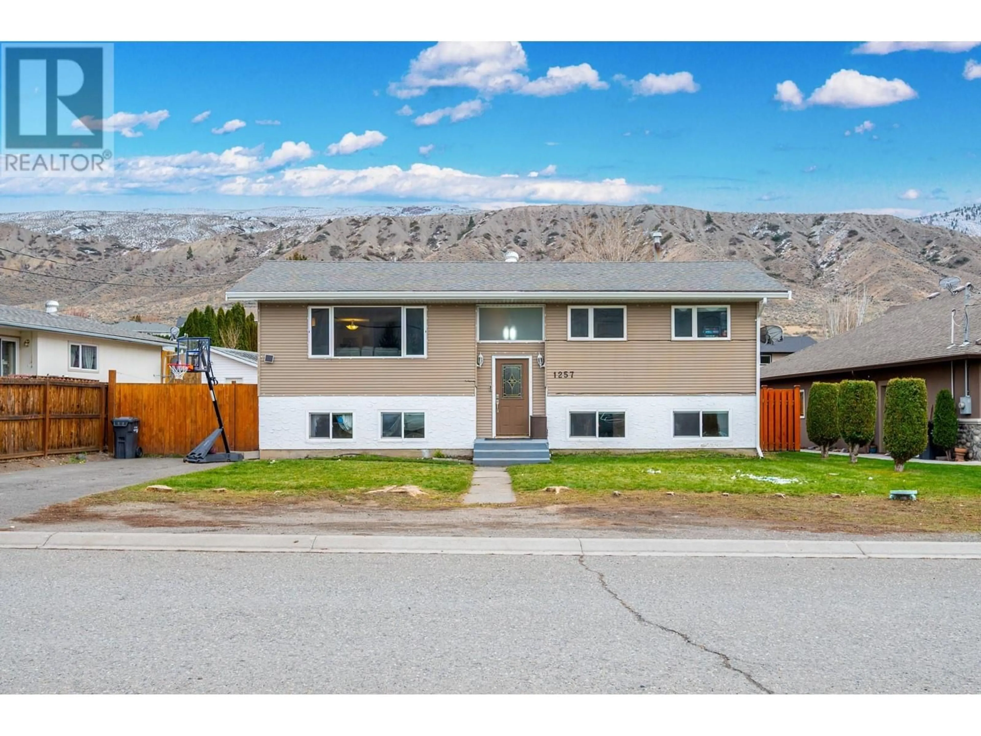 Home with vinyl exterior material, mountain view for 1257 MESA VISTA DRIVE, Ashcroft British Columbia V0K1A0
