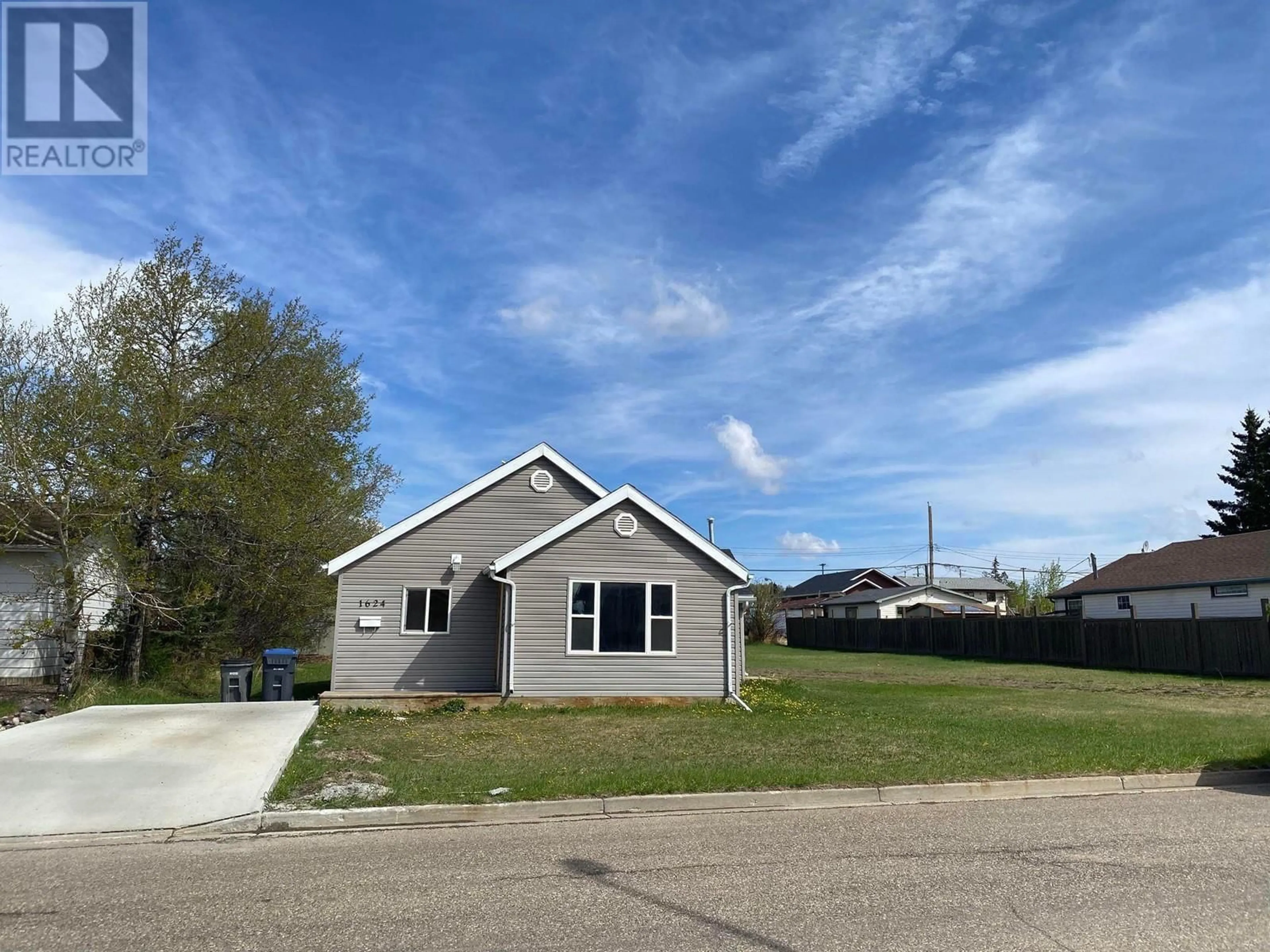 Unknown for 1624 100 AVENUE, Dawson Creek British Columbia V1G1X2
