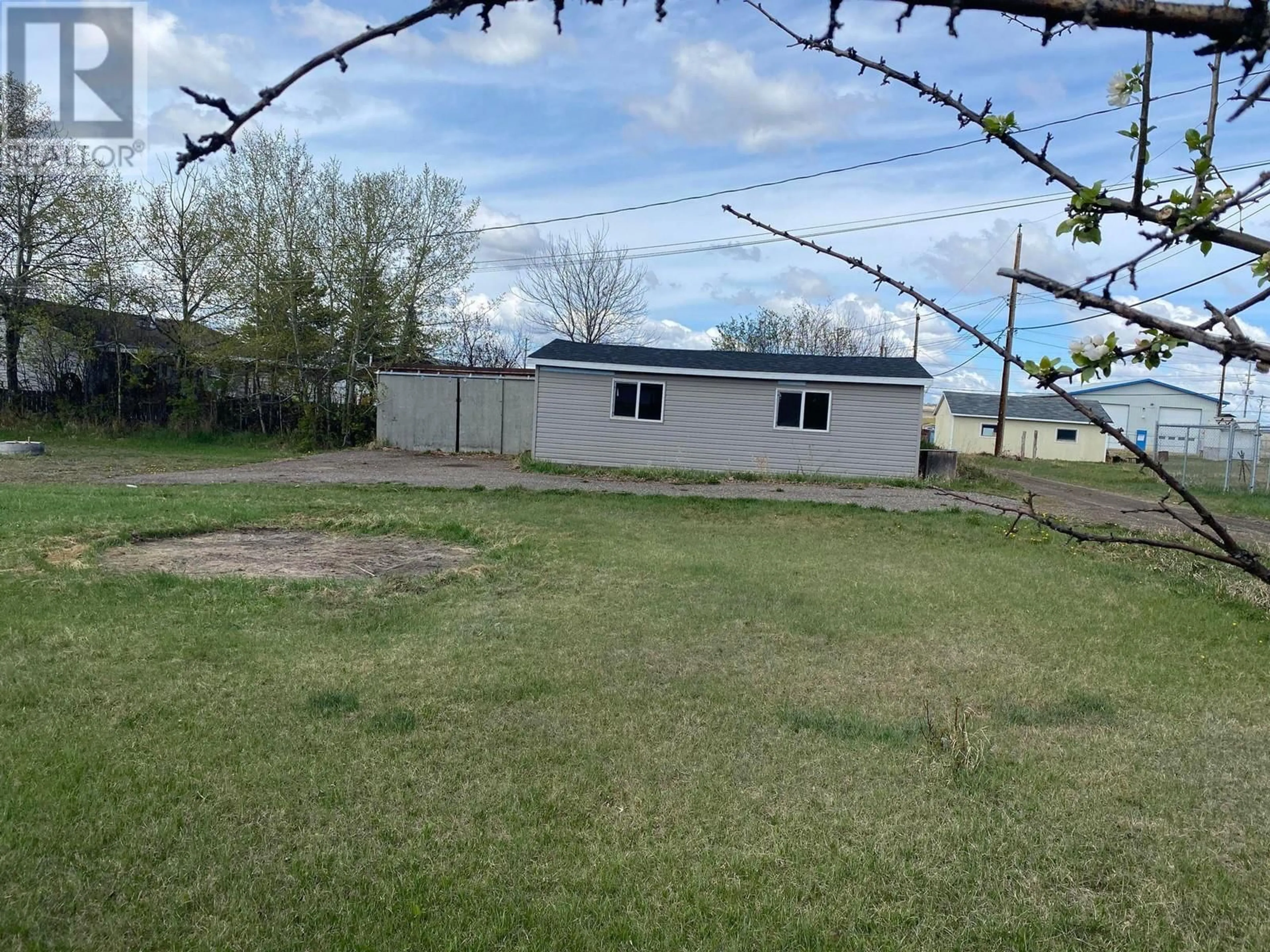 Unknown for 1624 100 AVENUE, Dawson Creek British Columbia V1G1X2