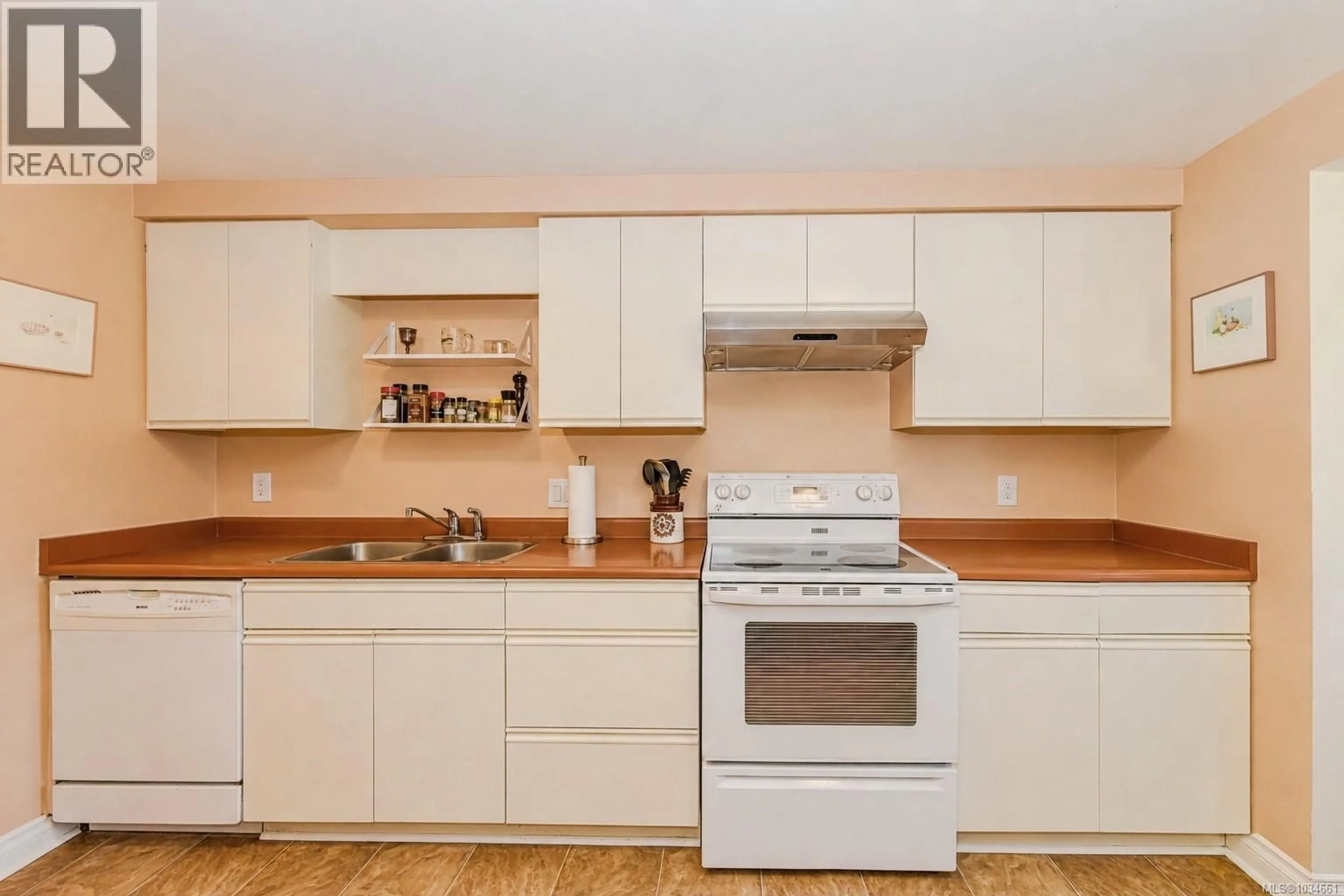 Standard kitchen, wood/laminate floor for 506 - 420 LINDEN AVENUE, Victoria British Columbia V8V4G3