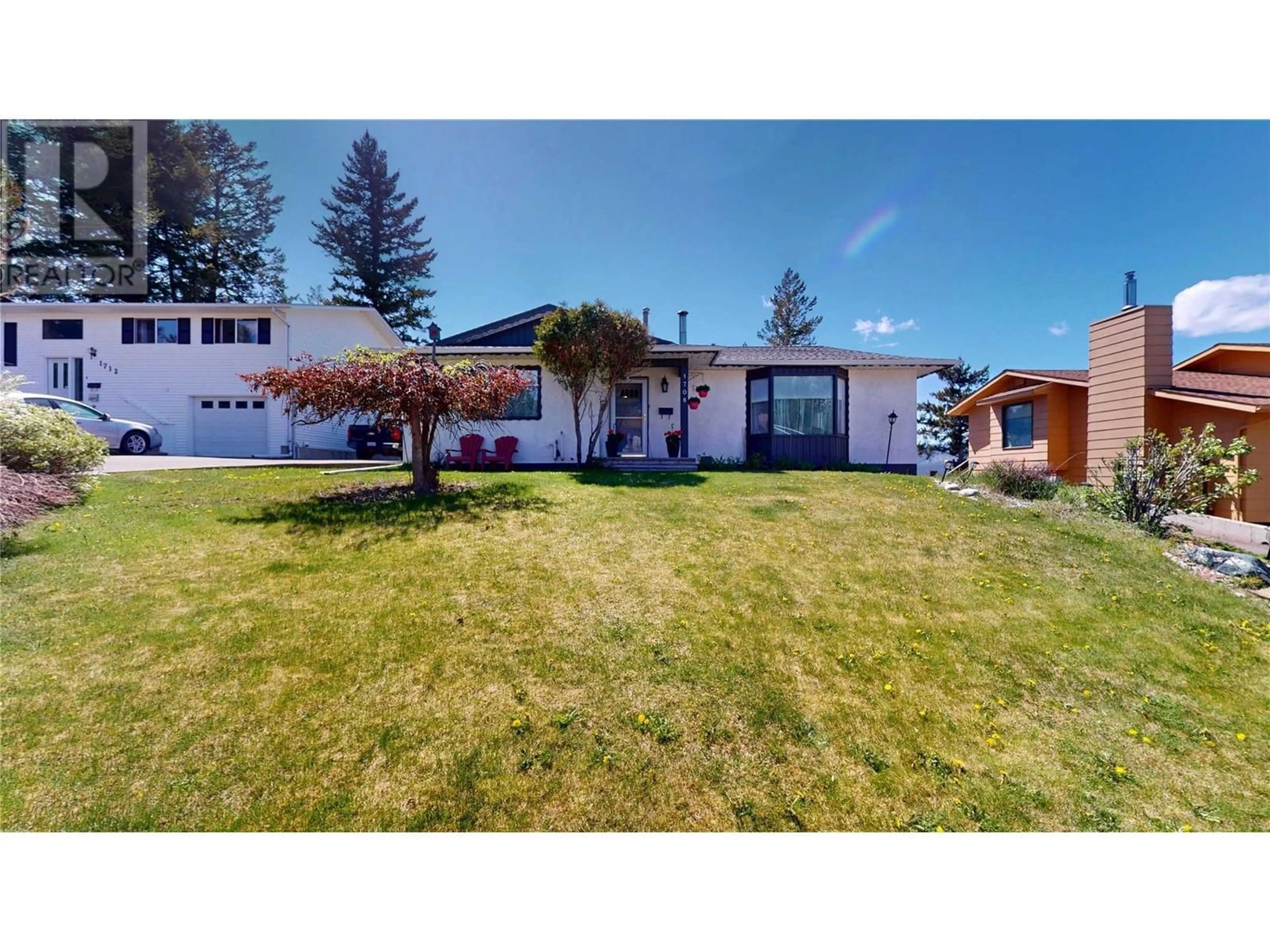 A pic from outside/outdoor area/front of a property/back of a property/a pic from drone, street for 1708 MT NELSON CRESCENT, Cranbrook British Columbia V1C5T7
