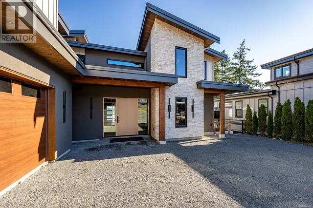 89 MURPHY STREET SOUTH, Campbell River 2