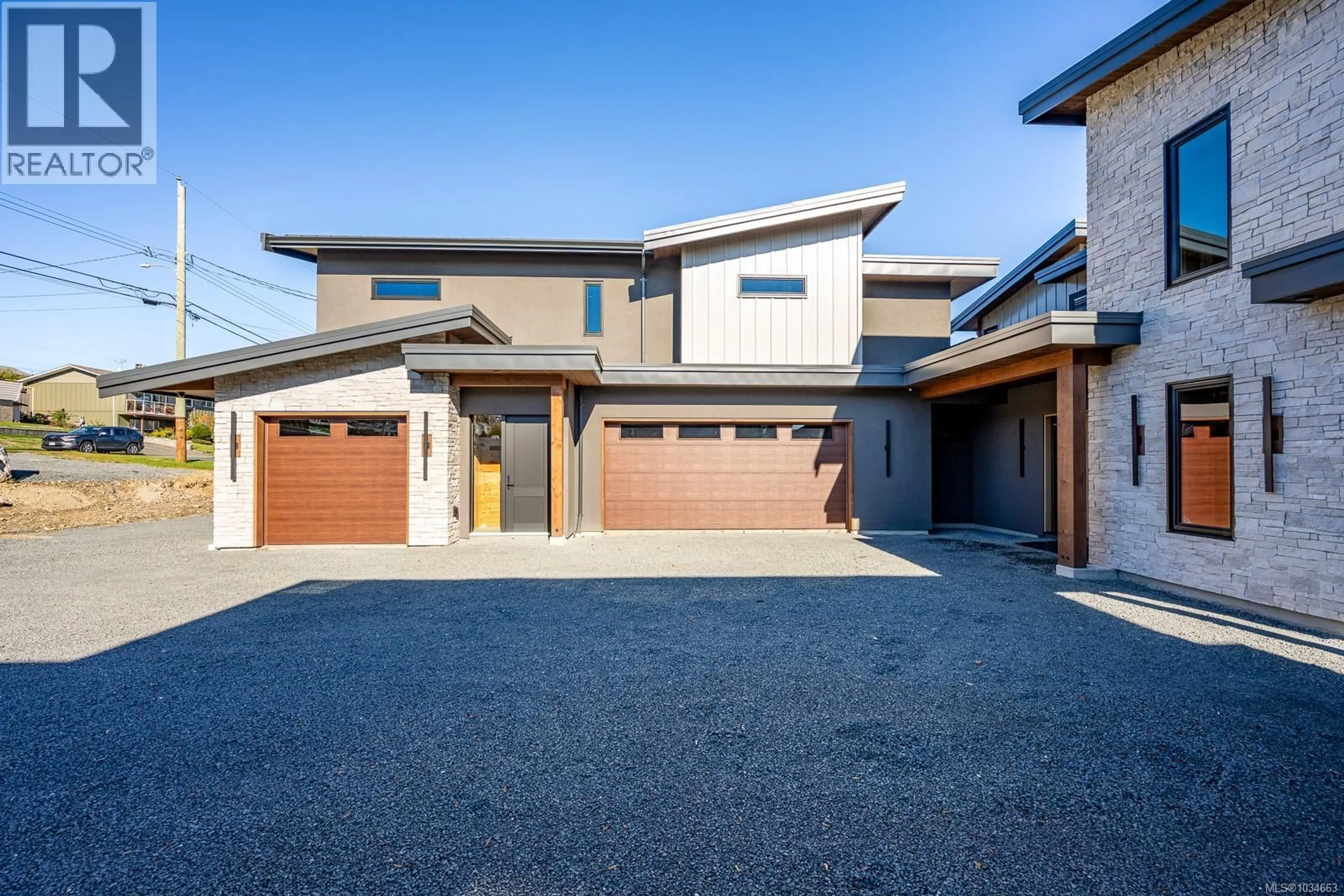 Home with brick exterior material, street for 89 MURPHY STREET SOUTH, Campbell River British Columbia V9W1Y5