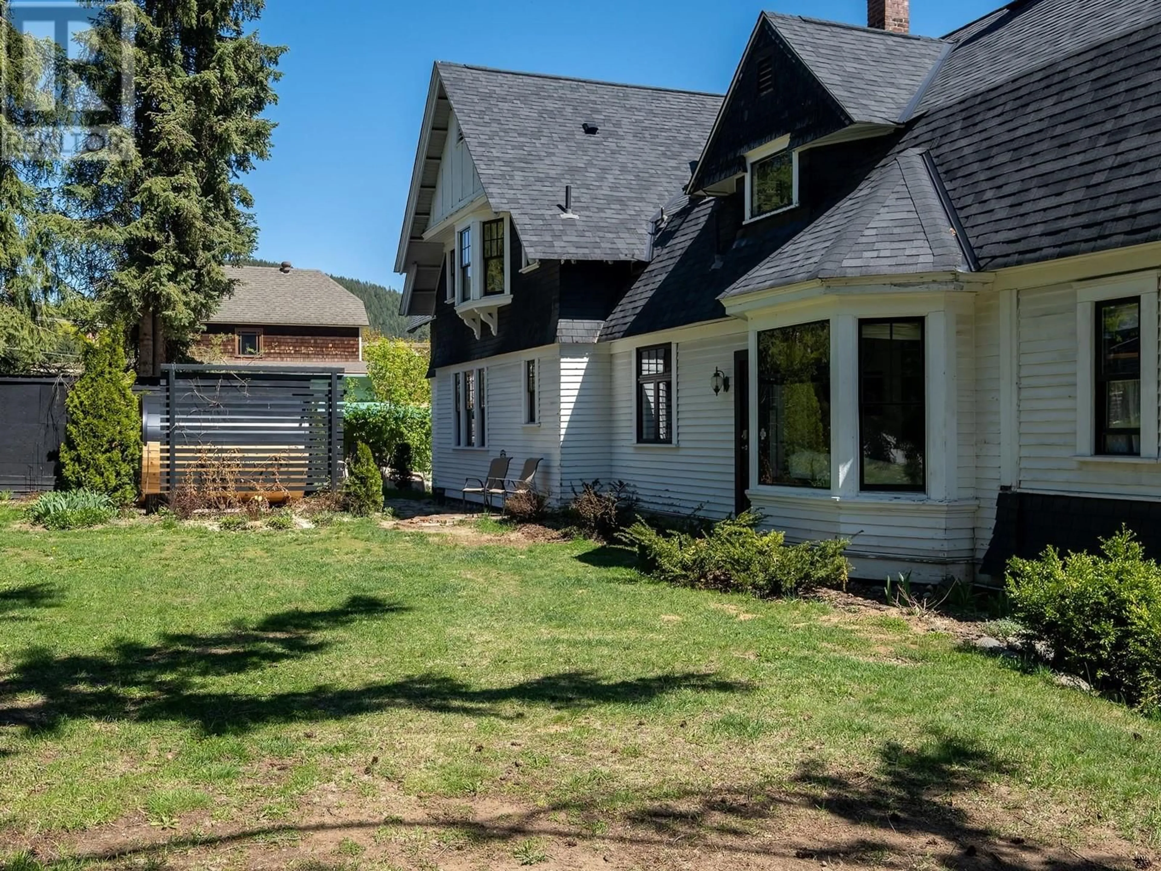 A pic from outside/outdoor area/front of a property/back of a property/a pic from drone, street for 1345 SPOKANE STREET, Rossland British Columbia V0G1Y0