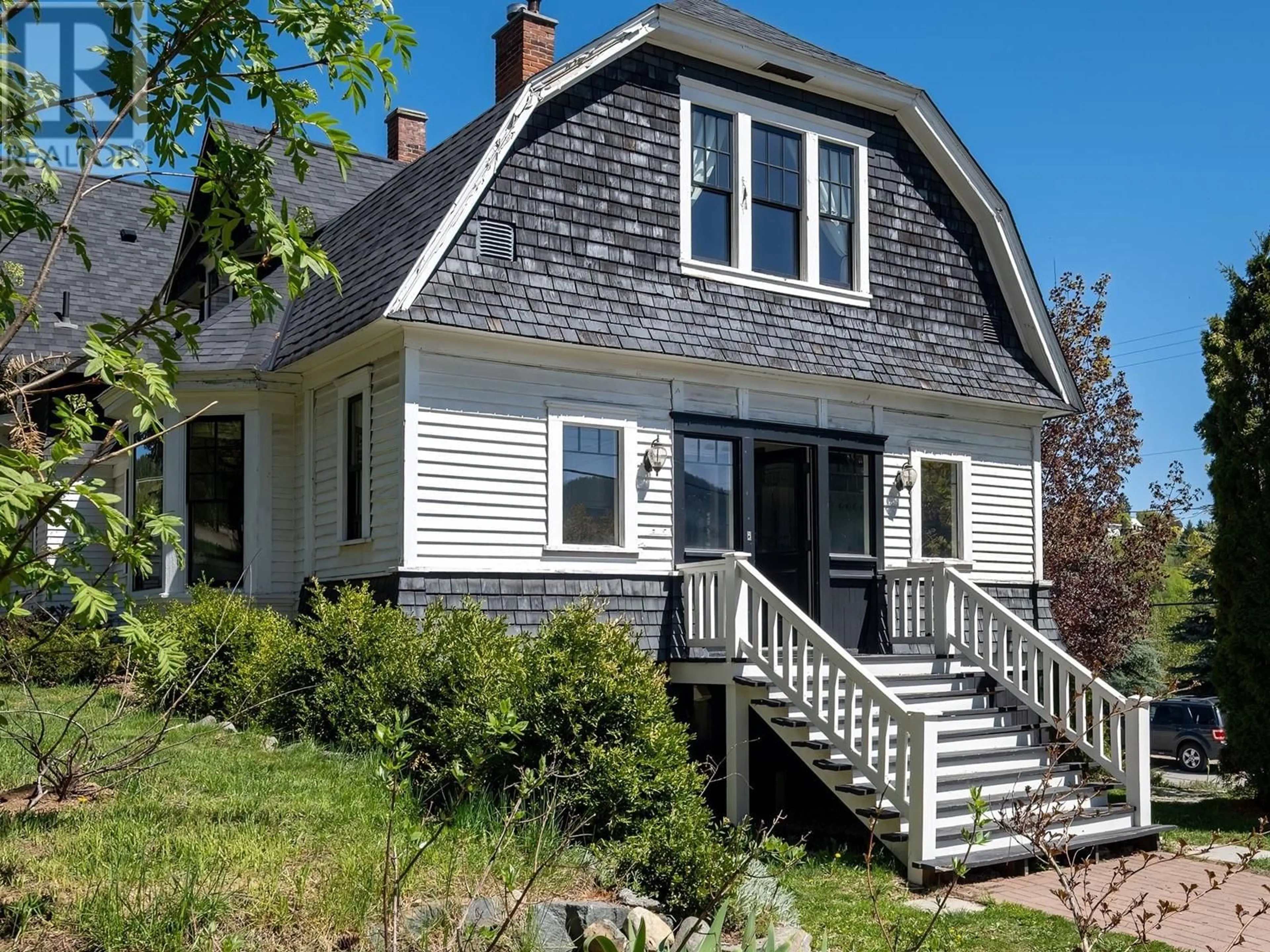 Home with vinyl exterior material, street for 1345 SPOKANE STREET, Rossland British Columbia V0G1Y0