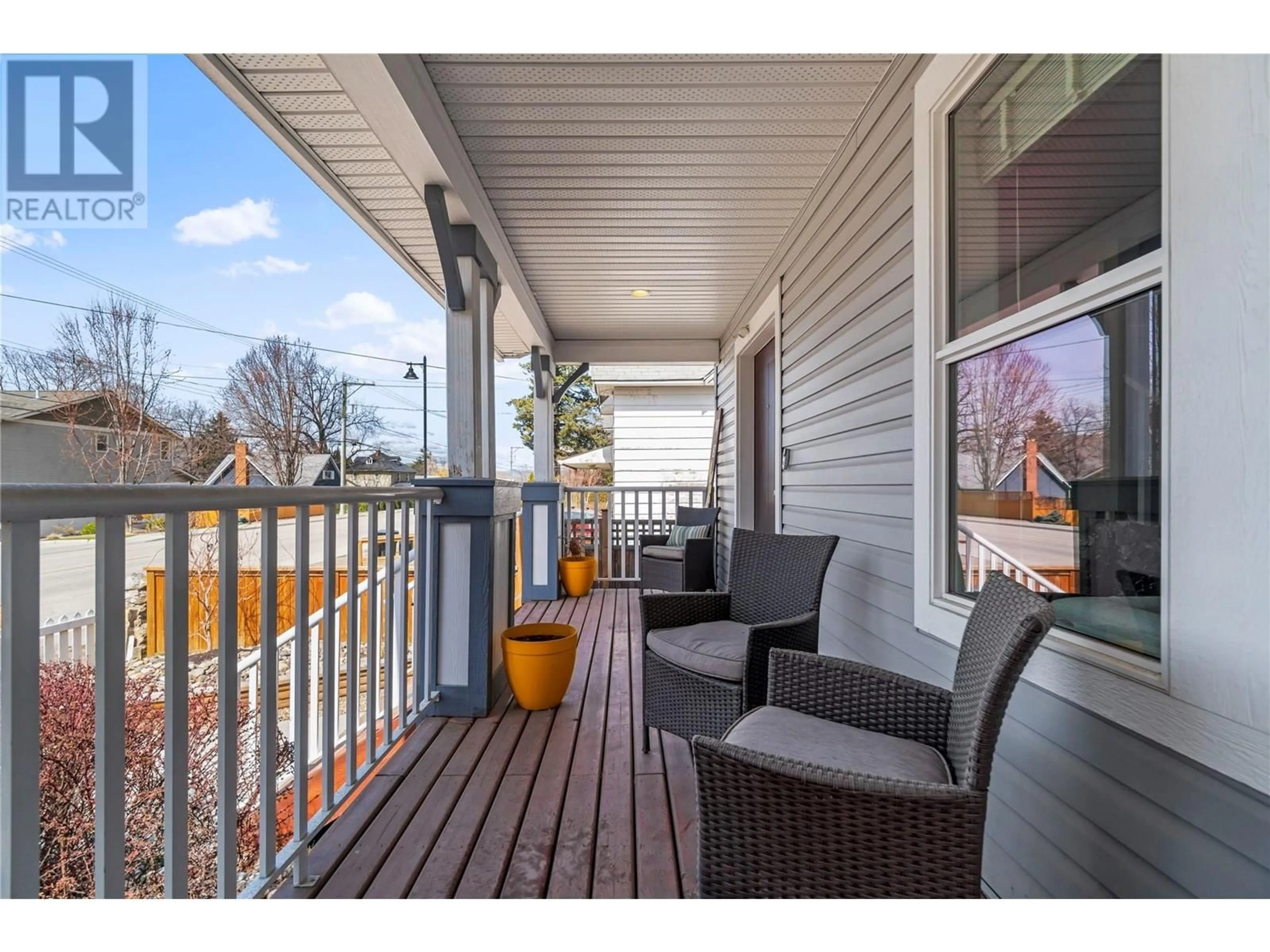 Patio, street for 4607 C 20 STREET, Vernon British Columbia V1T4E6