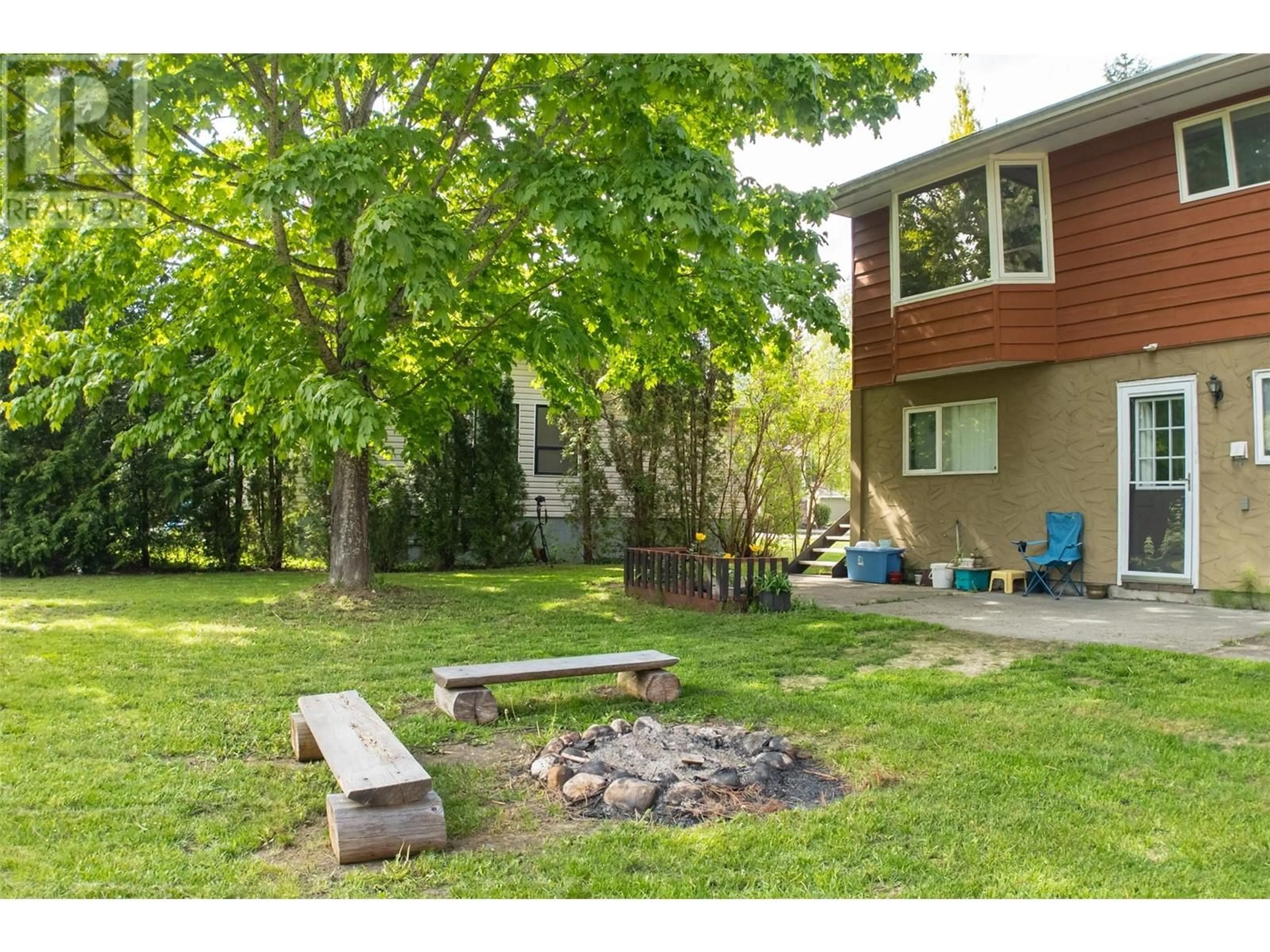 Patio, unknown for 1329 PRATICO ROAD, Revelstoke British Columbia V0E2S1