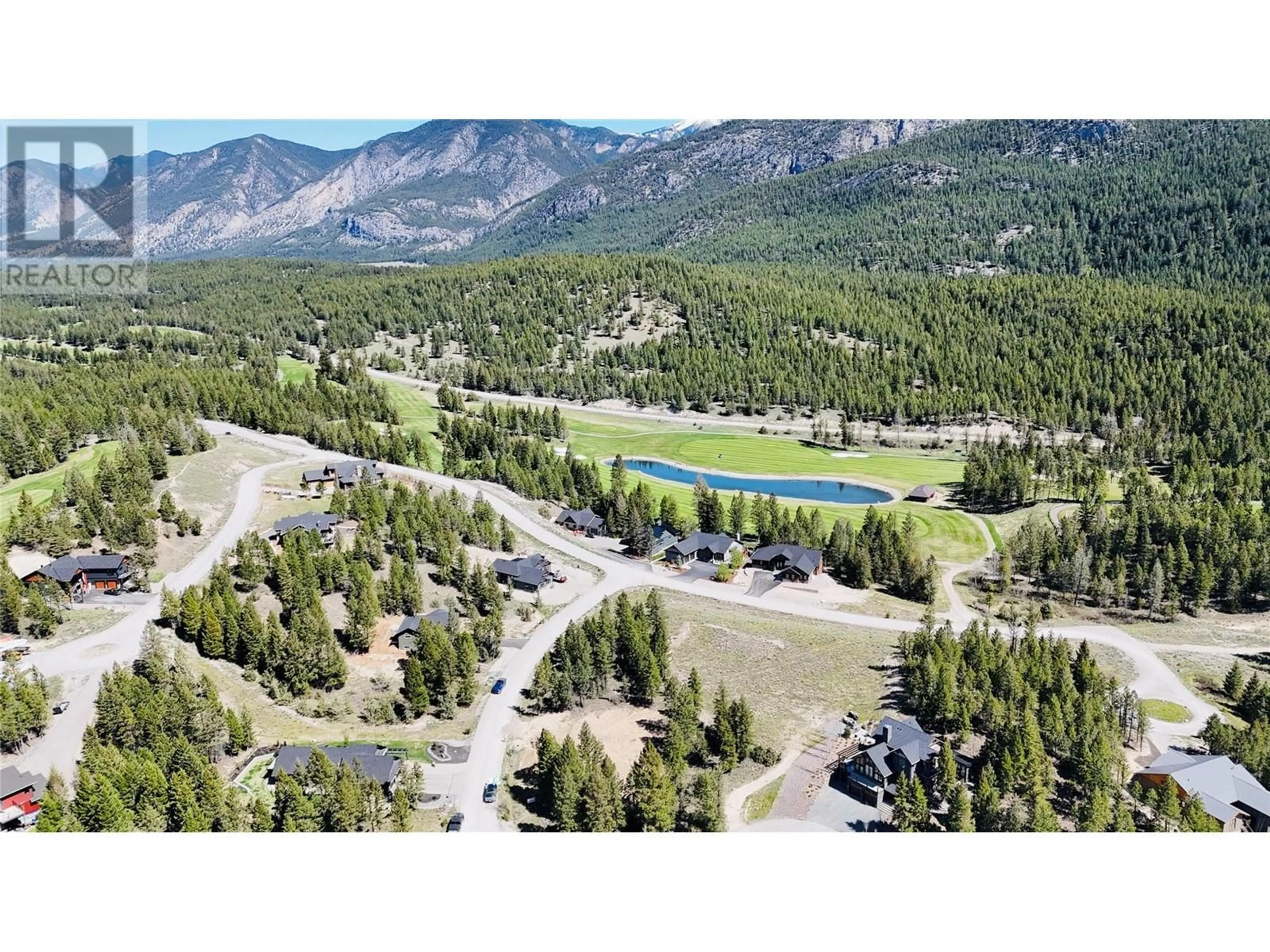 A pic from outside/outdoor area/front of a property/back of a property/a pic from drone, mountain view for 5072 BERLAND BEND, Windermere British Columbia V0A1K3