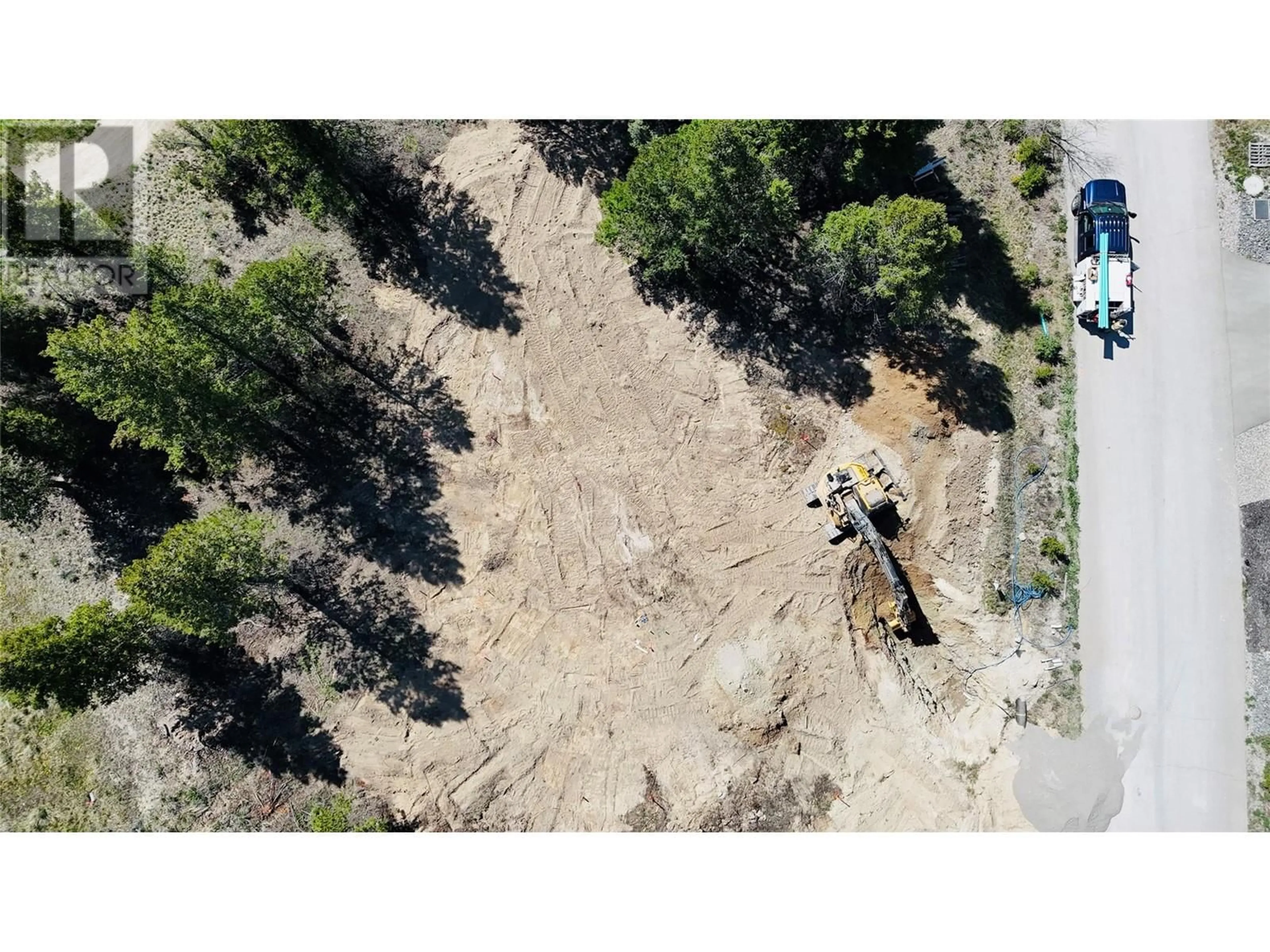 A pic from outside/outdoor area/front of a property/back of a property/a pic from drone, unknown for 5072 BERLAND BEND, Windermere British Columbia V0A1K3